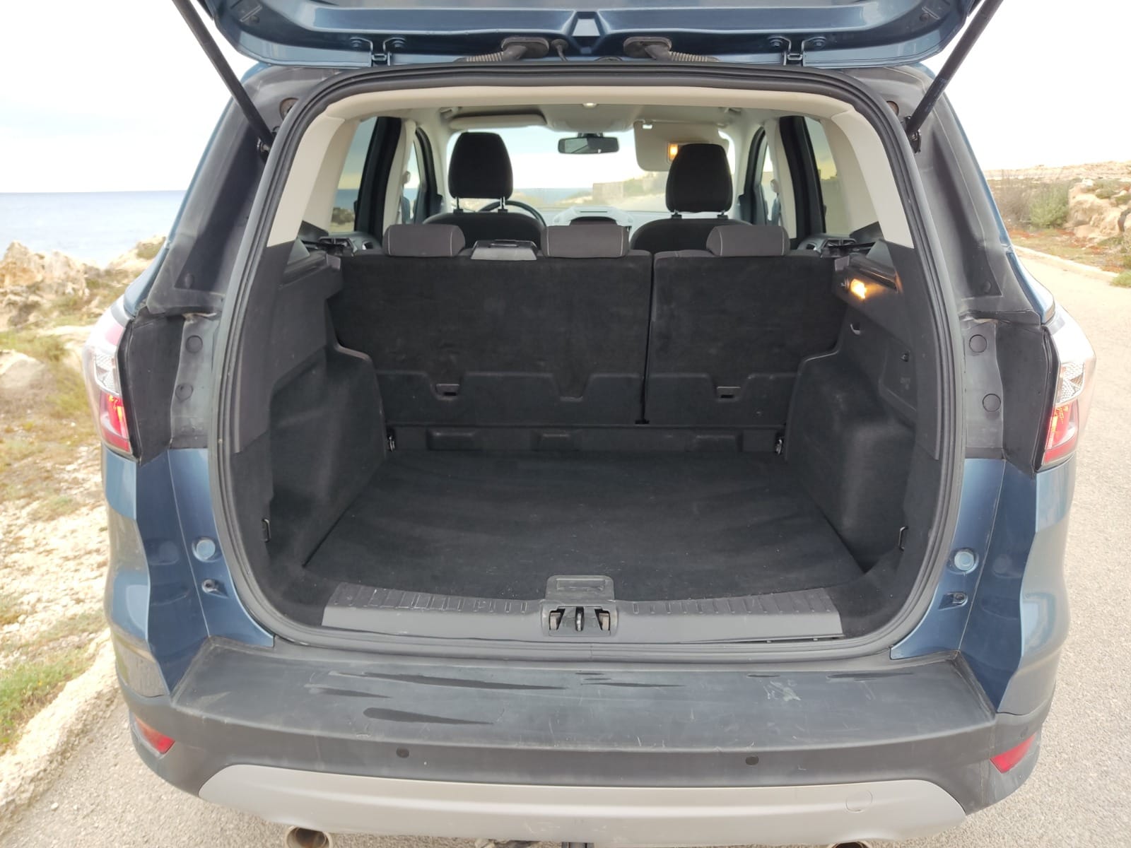 Ford Kuga con Audio Bluetooth