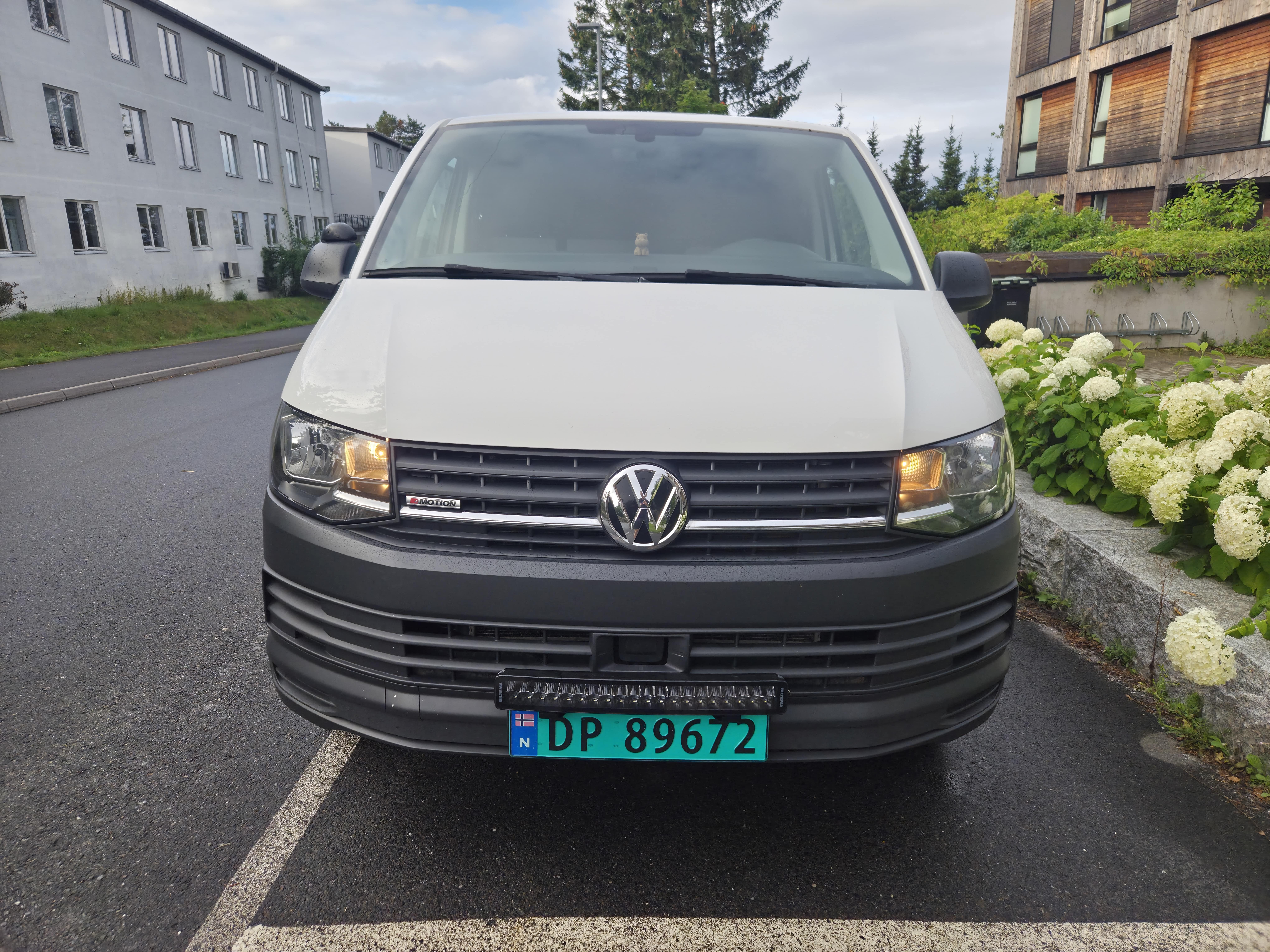 Volkswagen Transporter 2.0 4Motion med Bluetooth audio