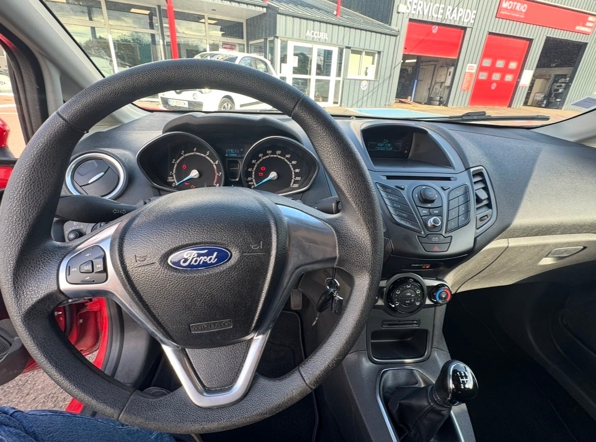 Ford Fiesta avec Audio Bluetooth