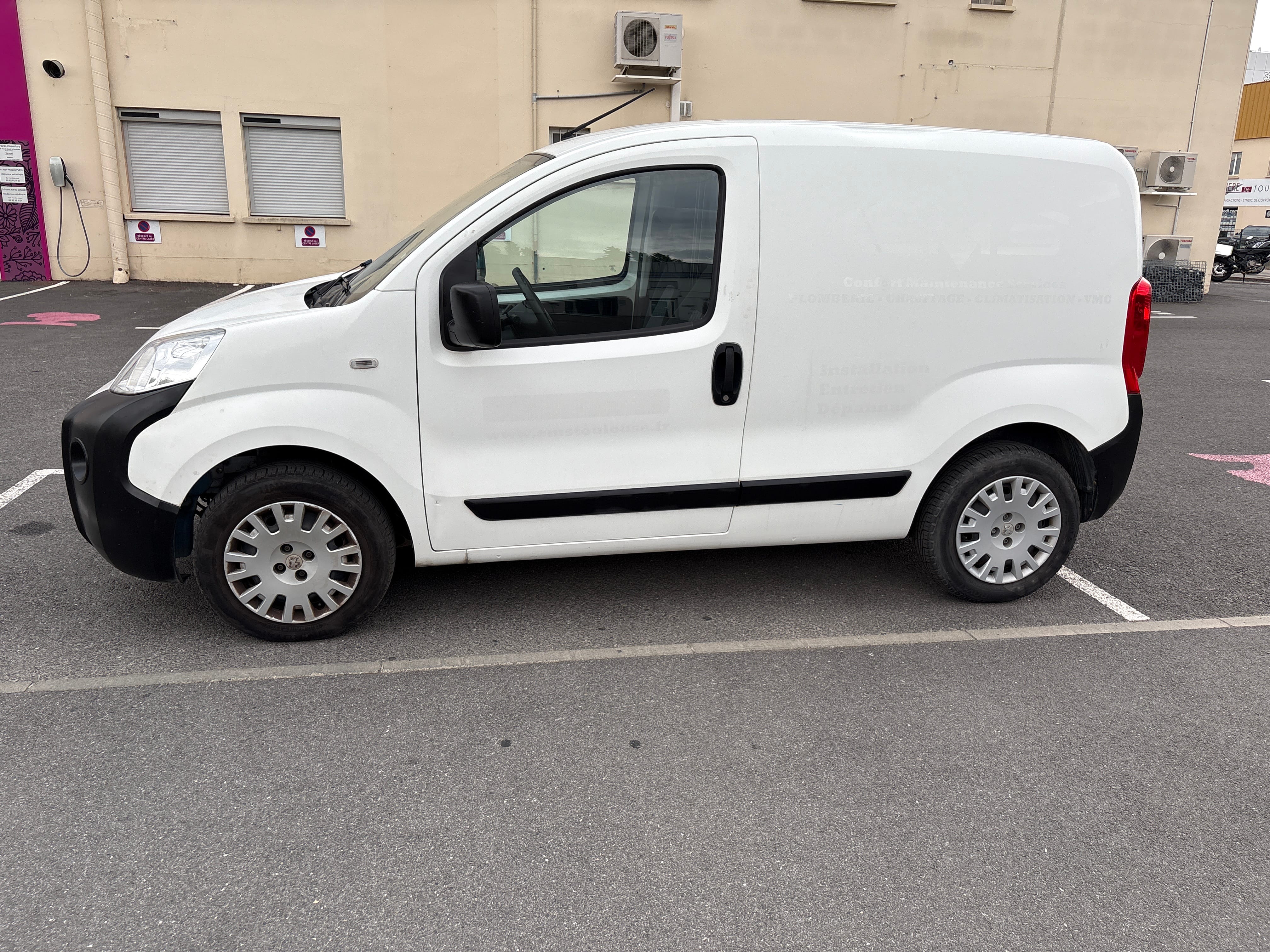 Peugeot Bipper Diesel avec Climatisation