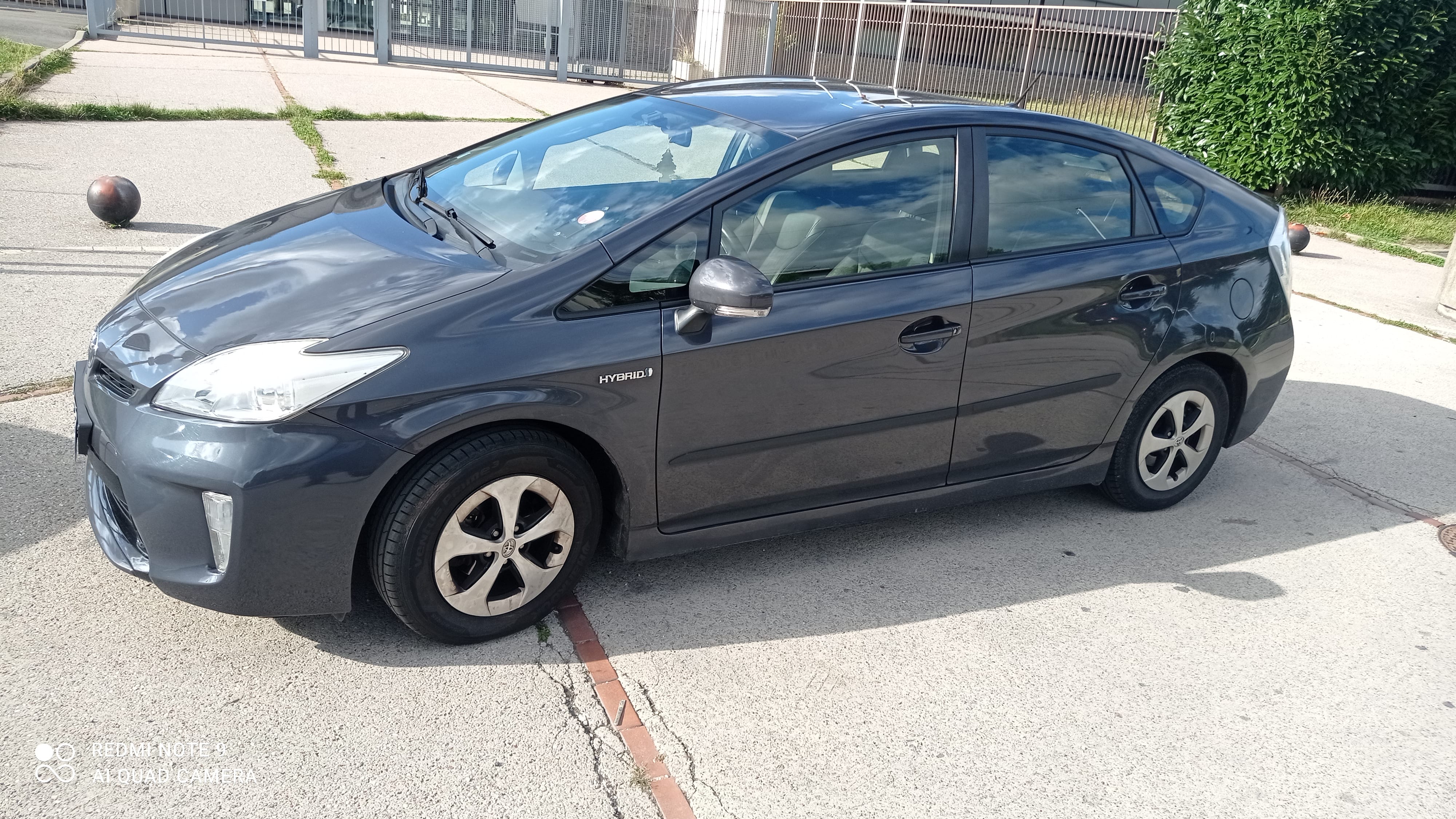 Toyota Prius Hybride, 2013, Essence 95 / Électrique (hybride), automatique