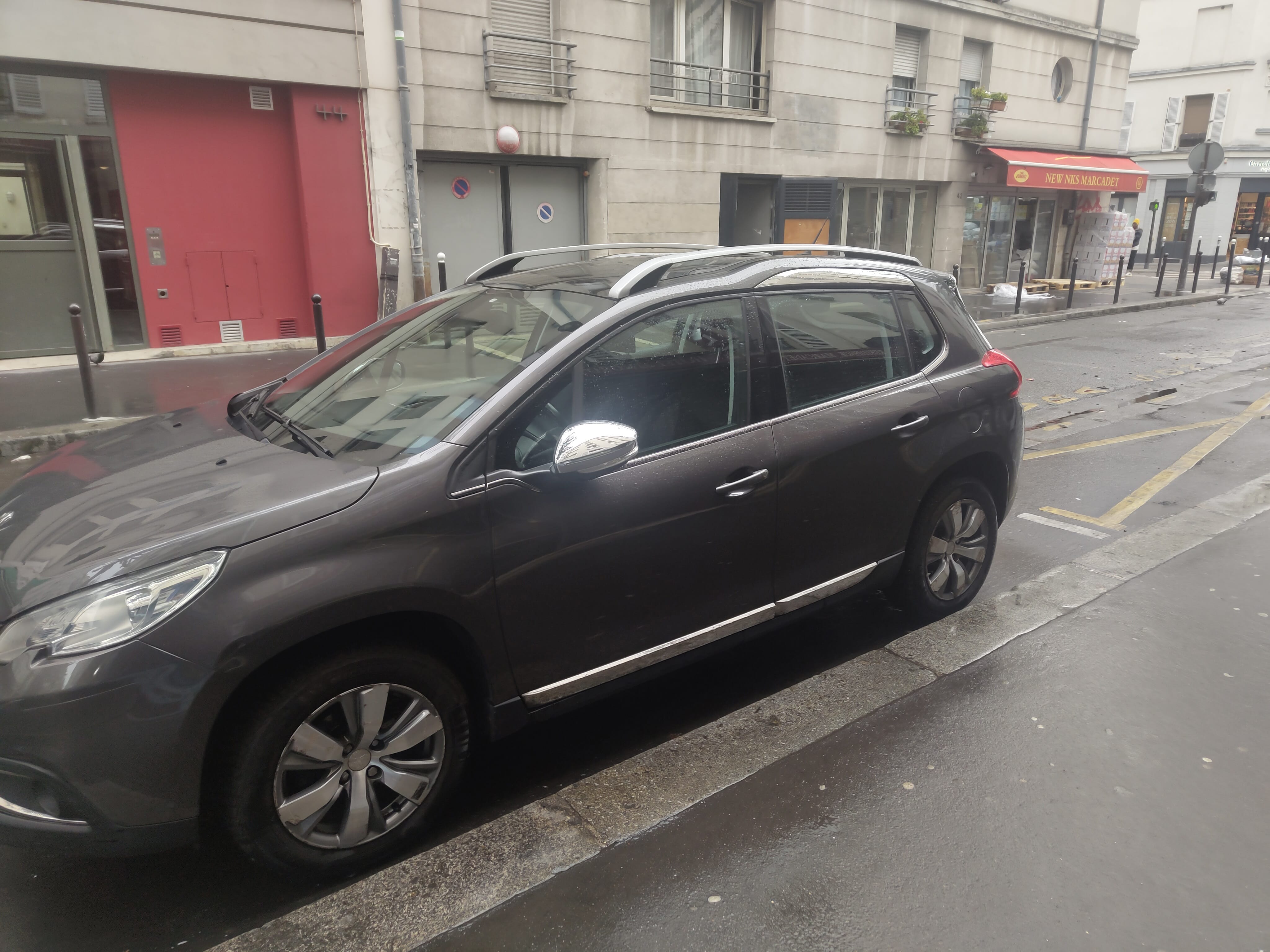 Peugeot 2008 avec Climatisation