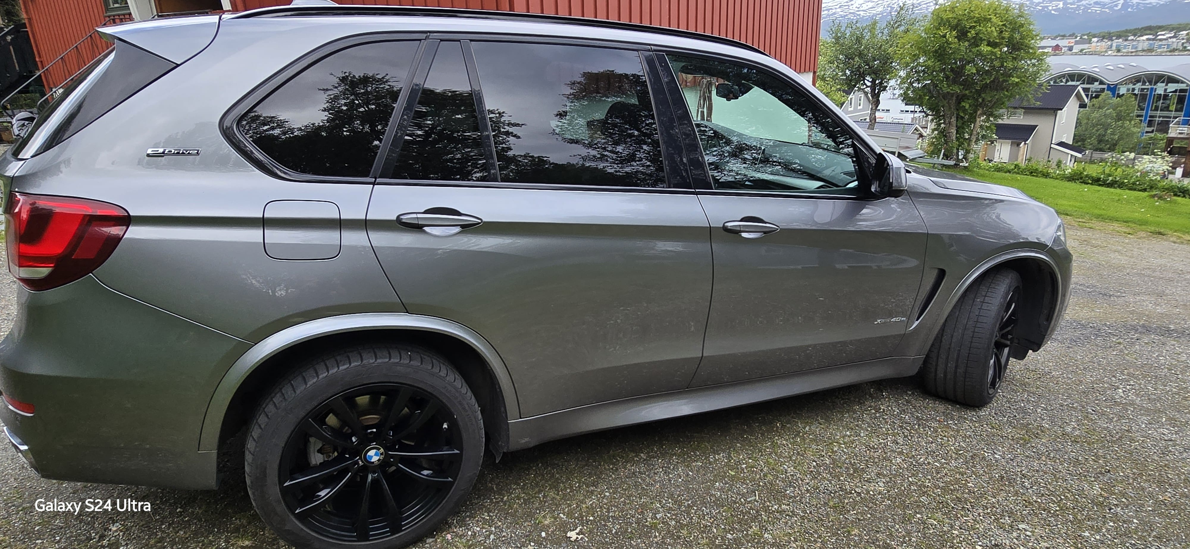 BMW X5 xDrive40e met GPS