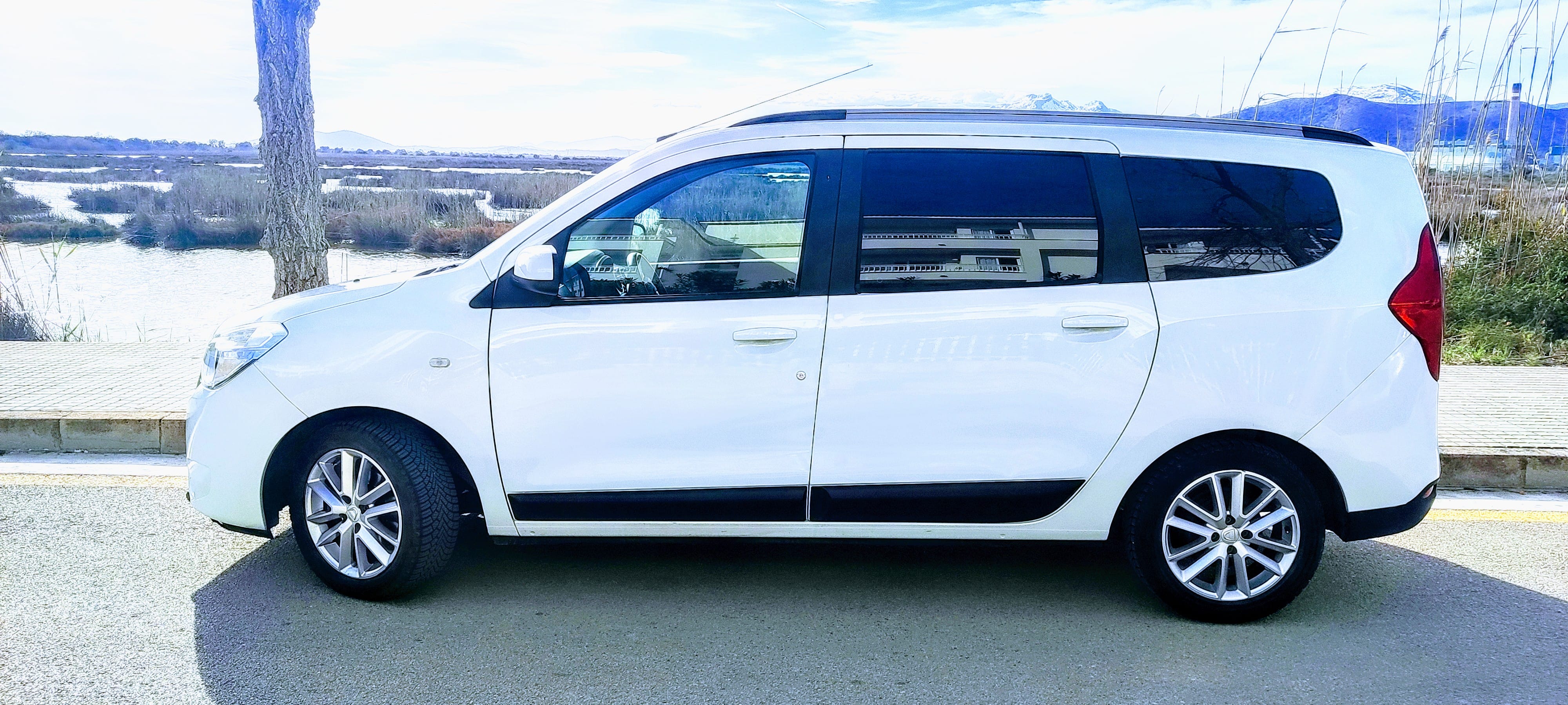 Dacia Lodgy con Aire acondicionado