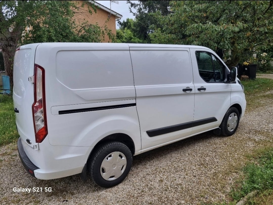 Ford Transit Custom Fourgon 2 L ecoblue avec Climatisation