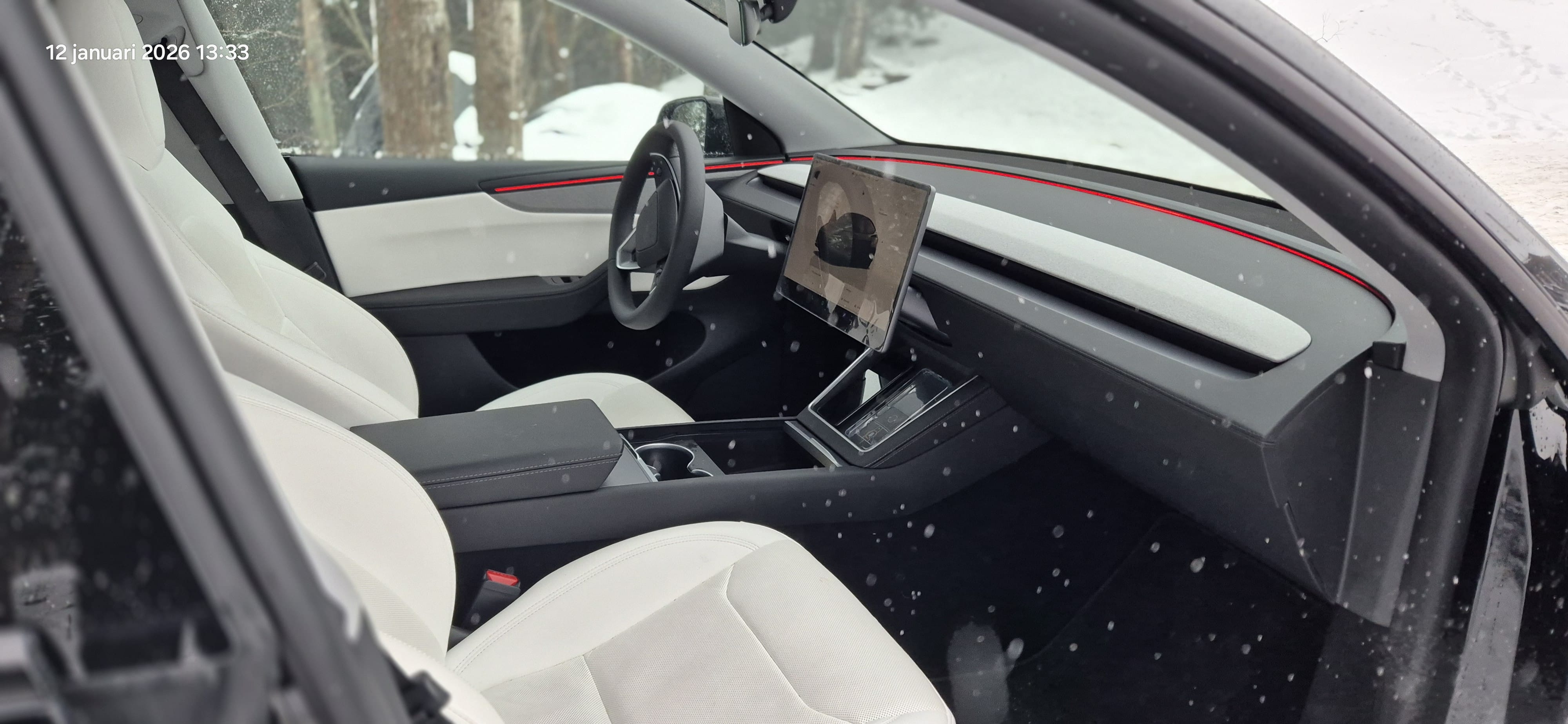 Tesla Model Y Long Range 2025, Kjelsås med GPS