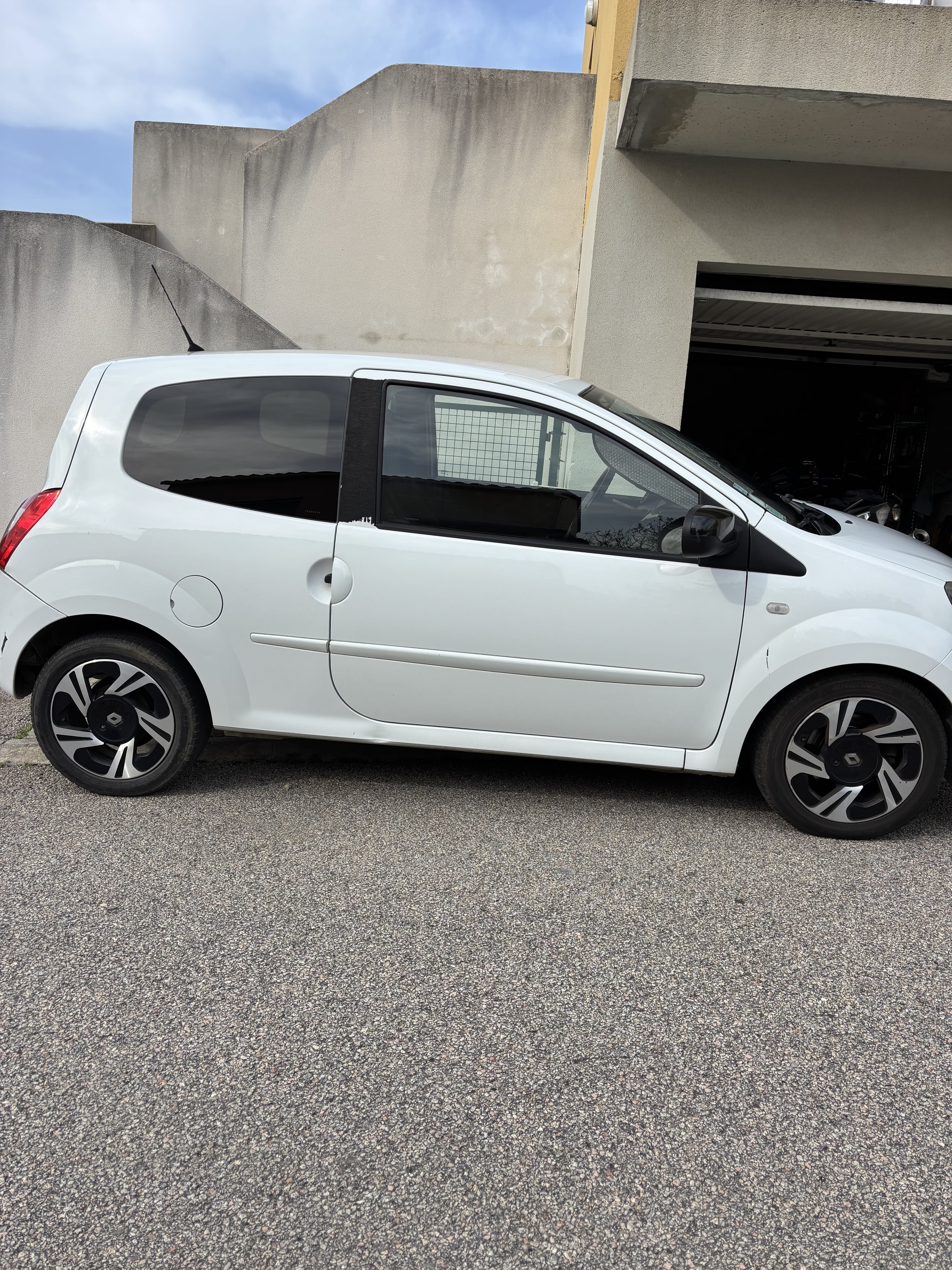 Renault Twingo II with Air conditioning