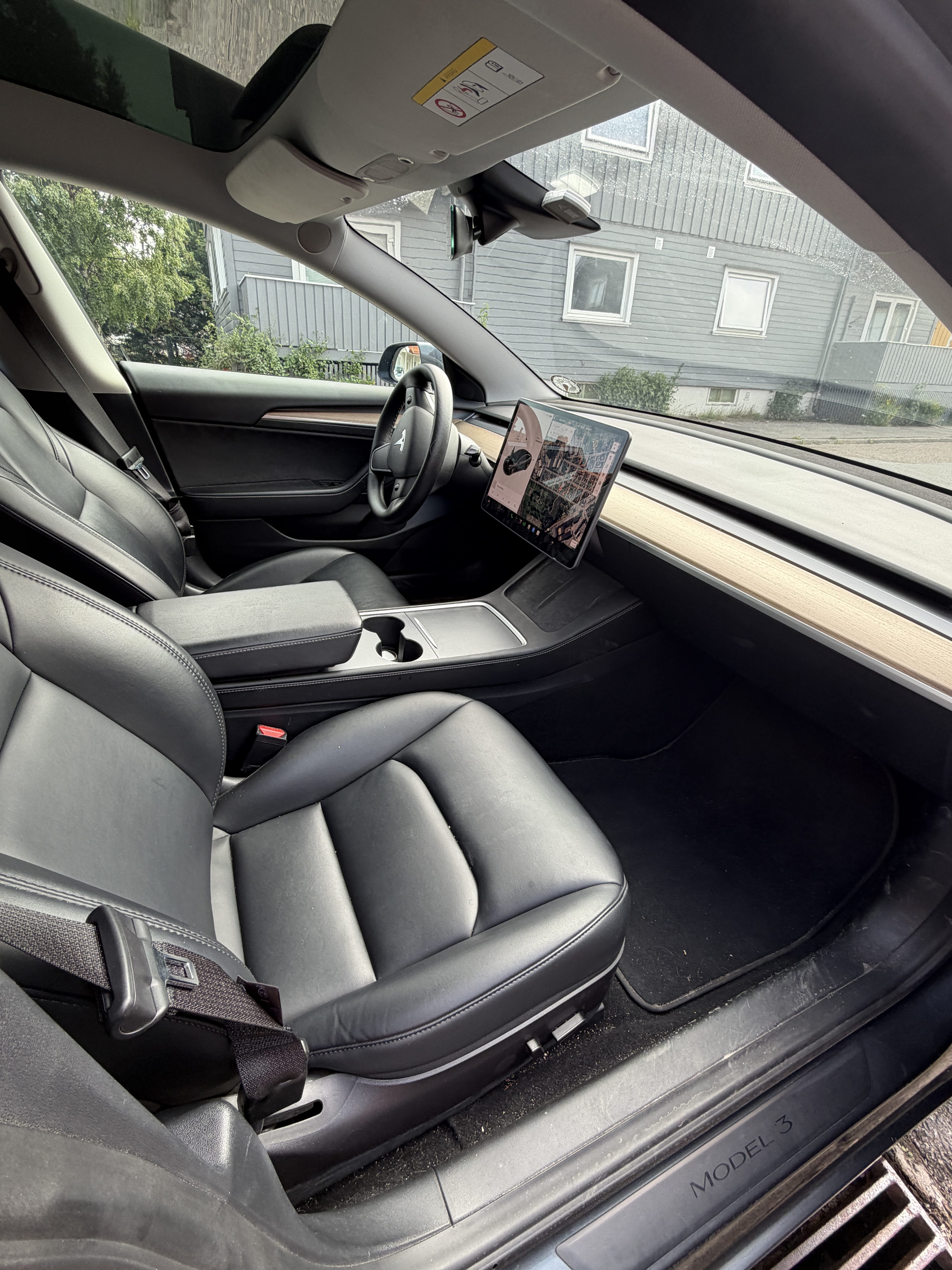 Tesla Model 3 Long Range med Dashcam