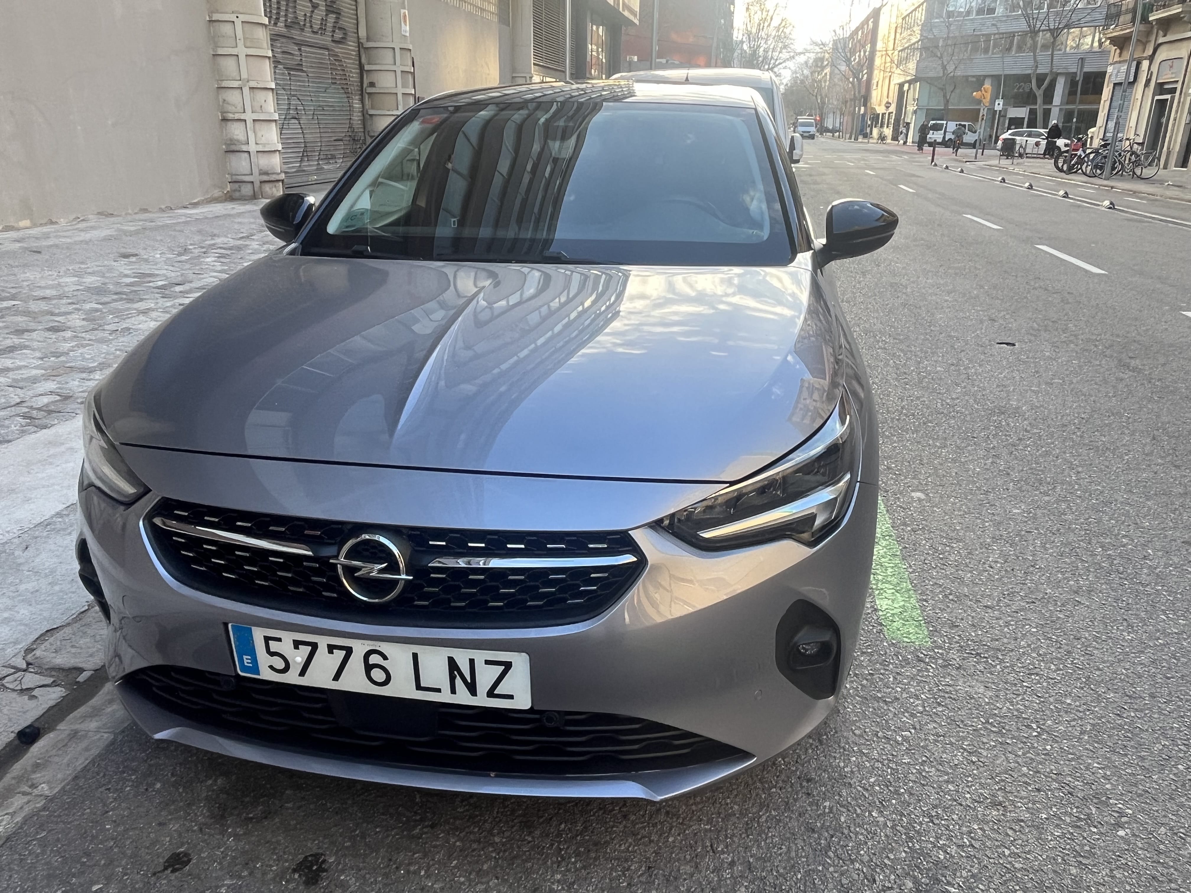 Opel Corsa con Control de velocidad