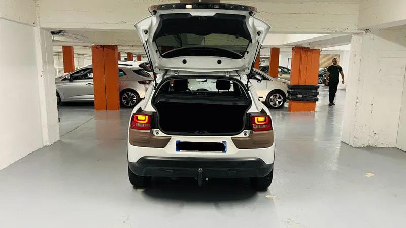 Citroen C4 Cactus avec GPS