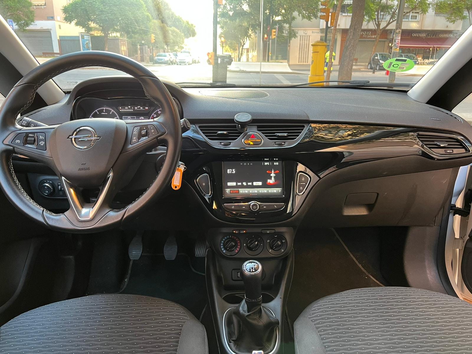 Opel Corsa con Audio Bluetooth