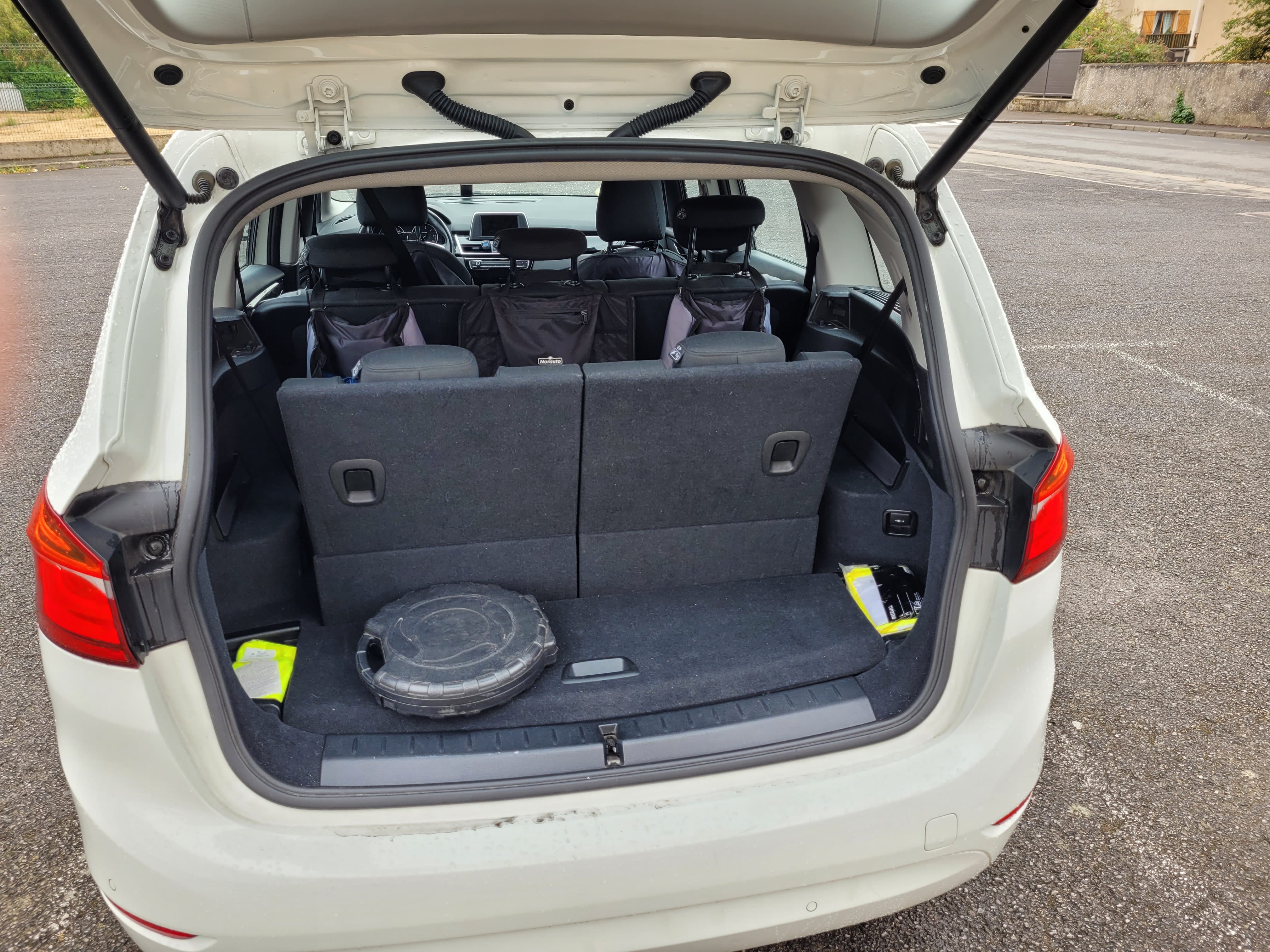 BMW Série 2 Gran Tourer avec Pneus neige