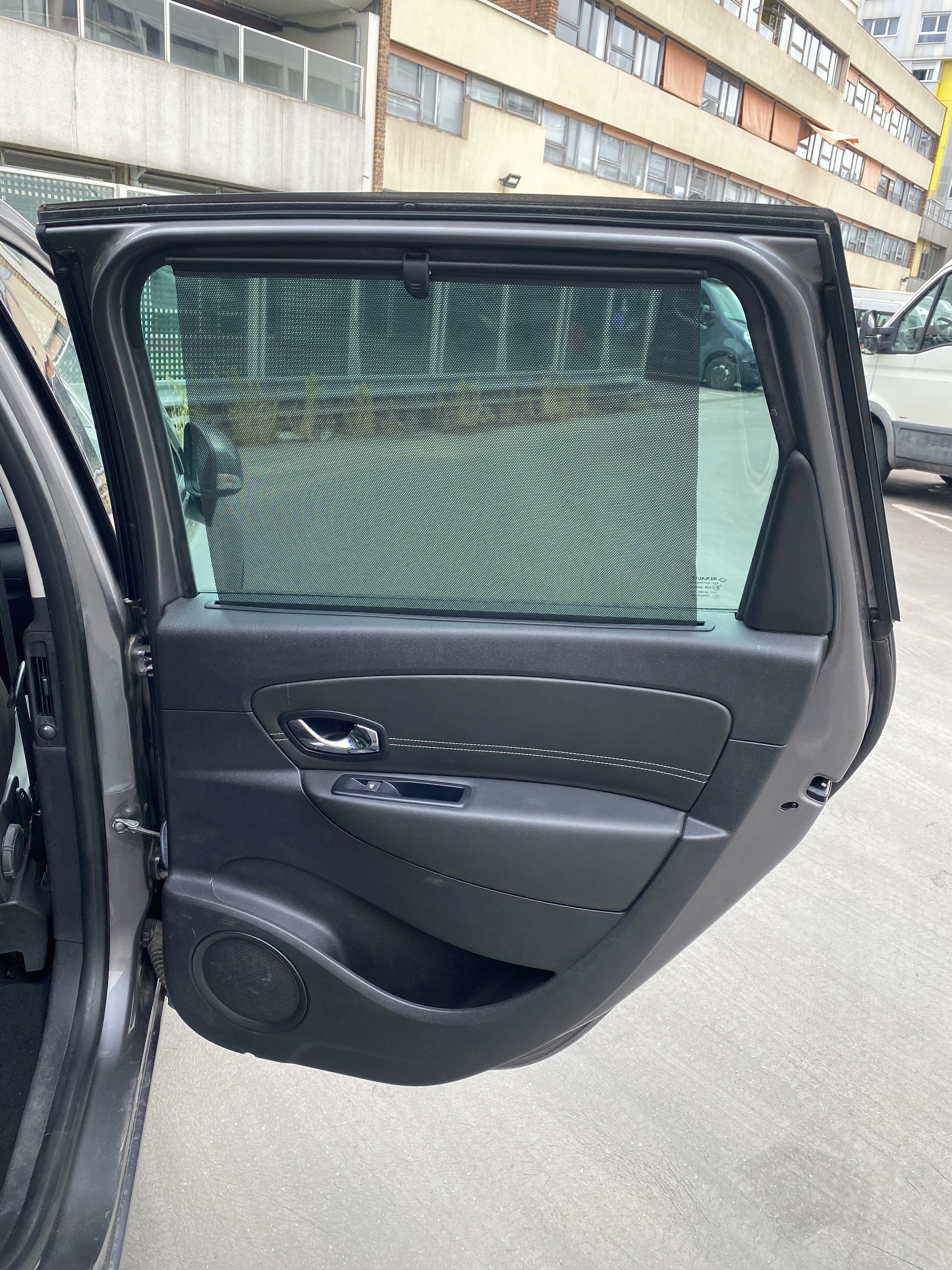 Renault Grand Scenic III 890 avec Entrée audio / iPod