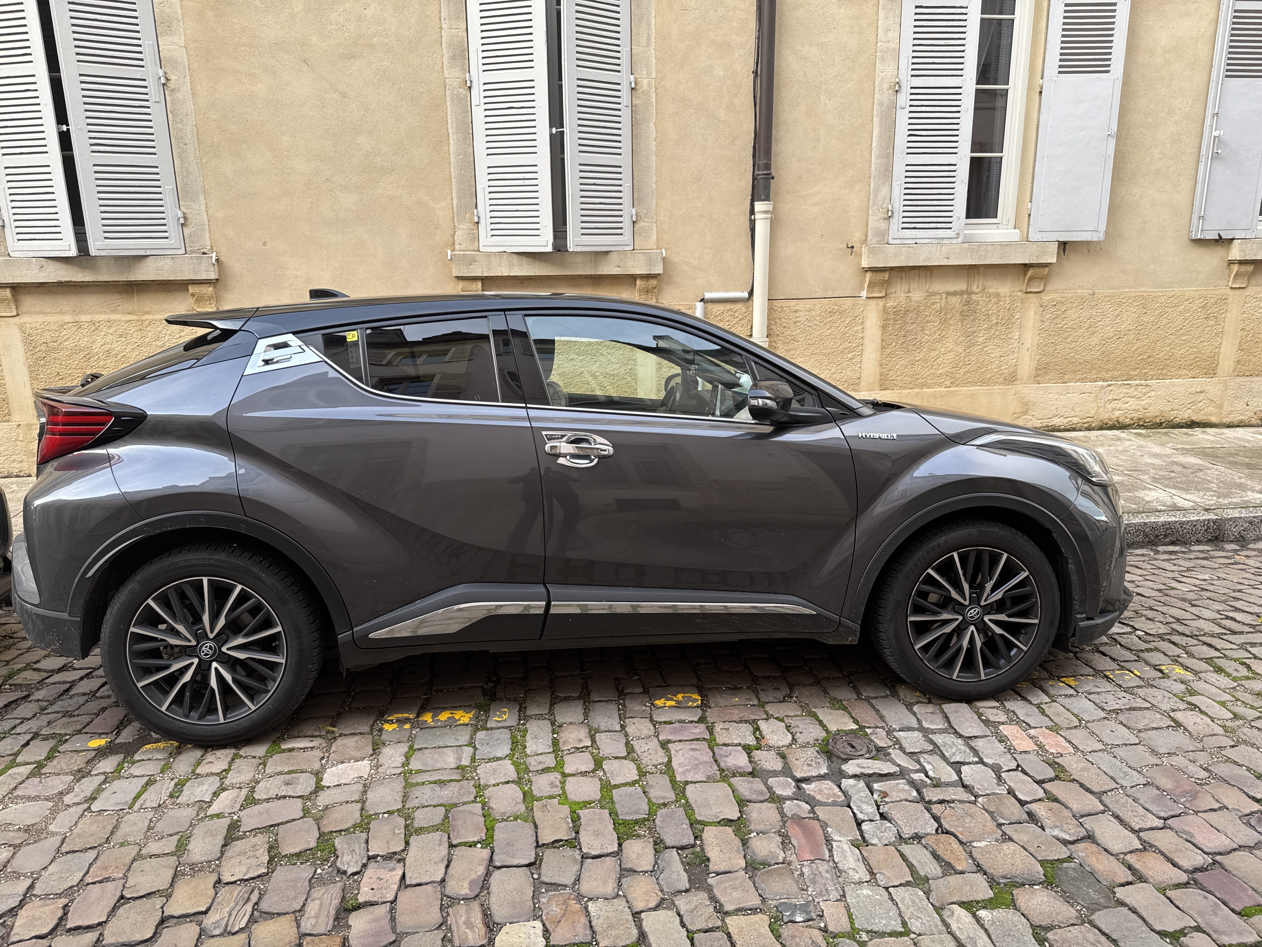 Toyota C-HR avec Climatisation