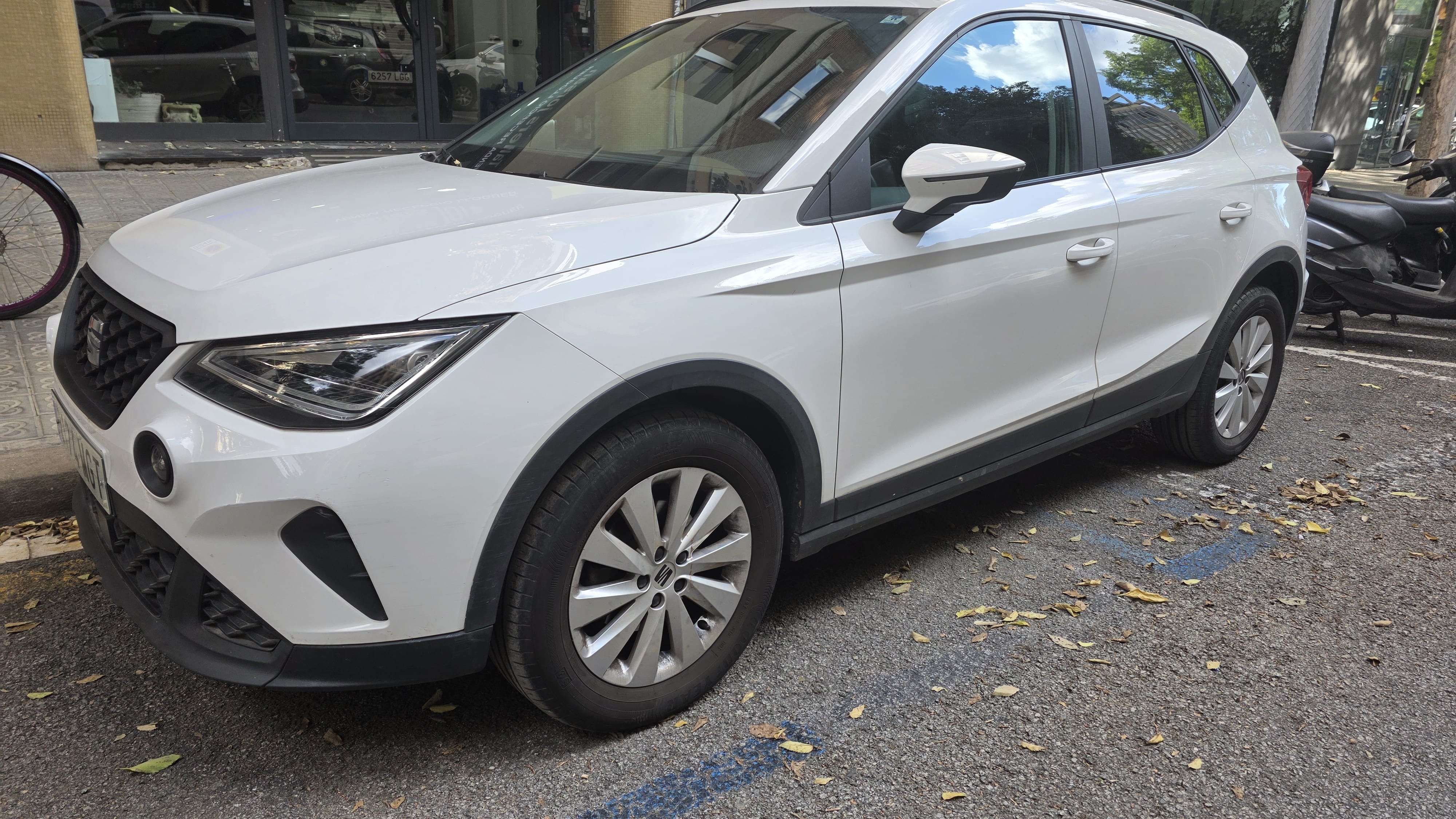 Seat Arona med Aircondition