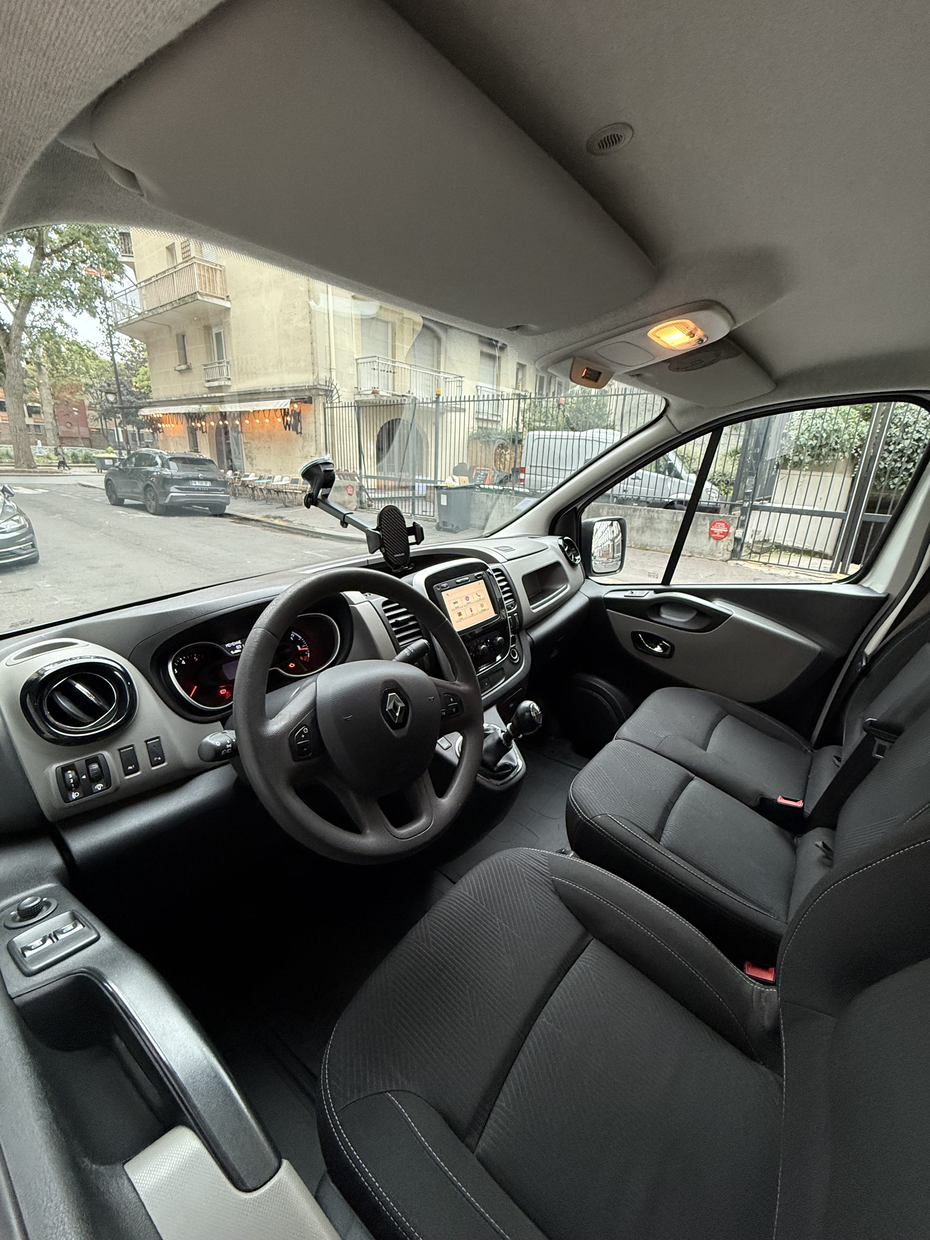 Renault Trafic L1H1 1.6 DCI 120cv Grand Confort avec GPS