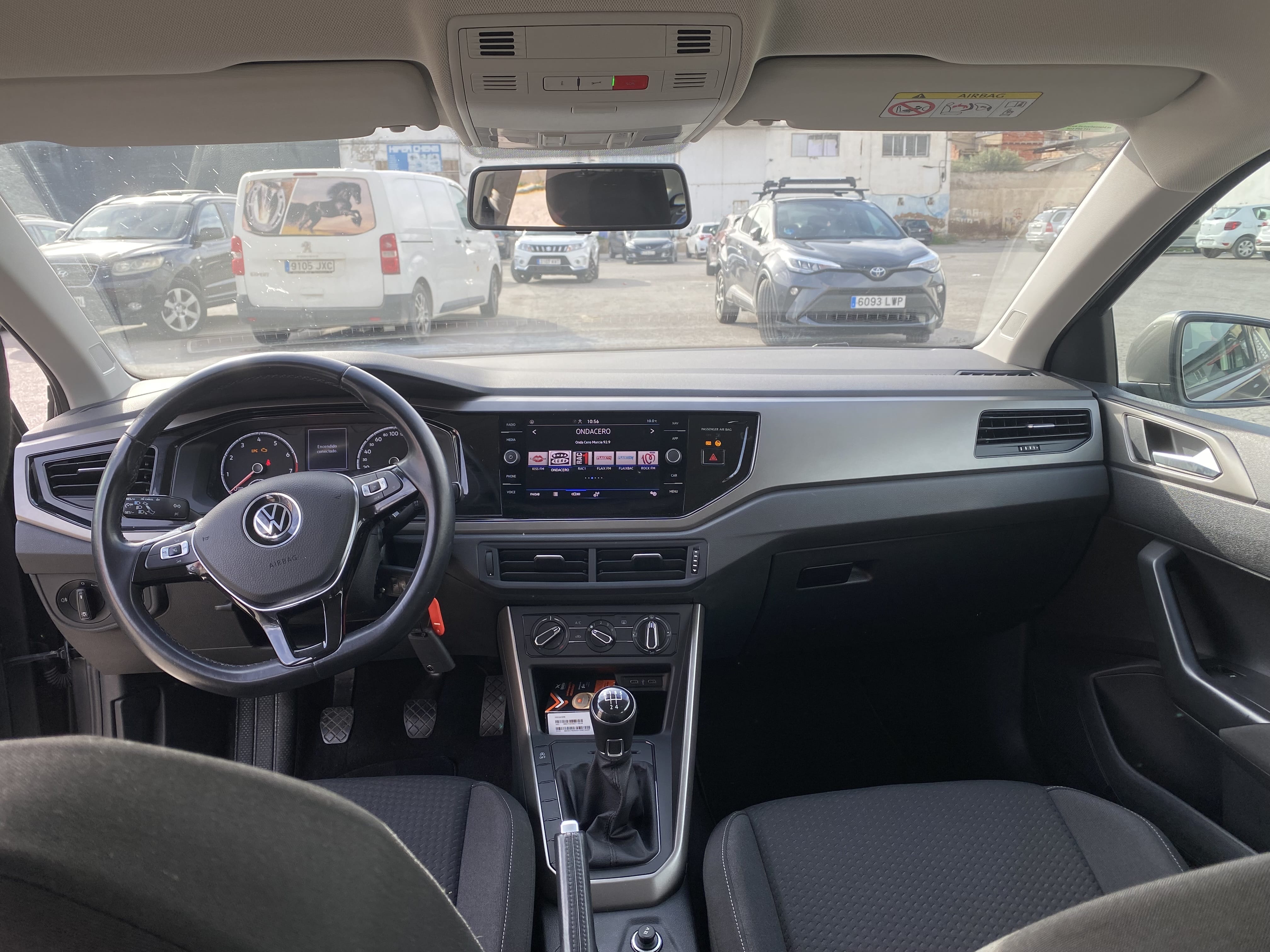 Volkswagen Polo con Audio Bluetooth