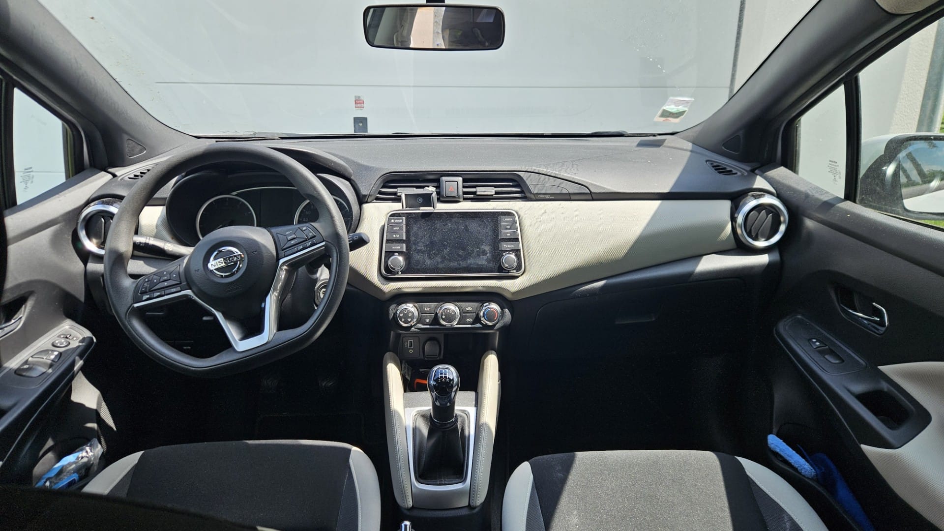 Nissan Micra avec GPS