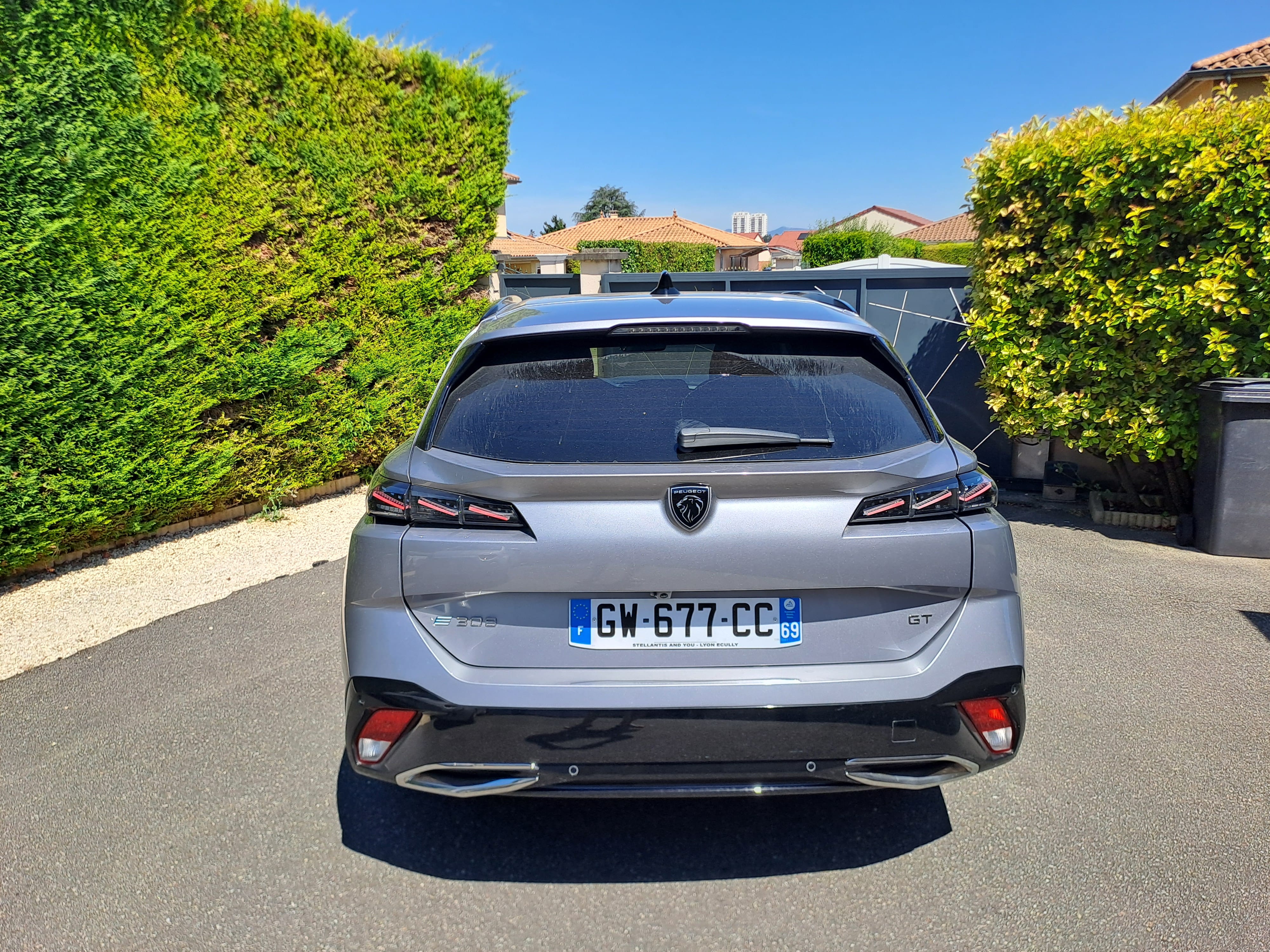 Peugeot 308 SW Électrique avec Régulateur de vitesse