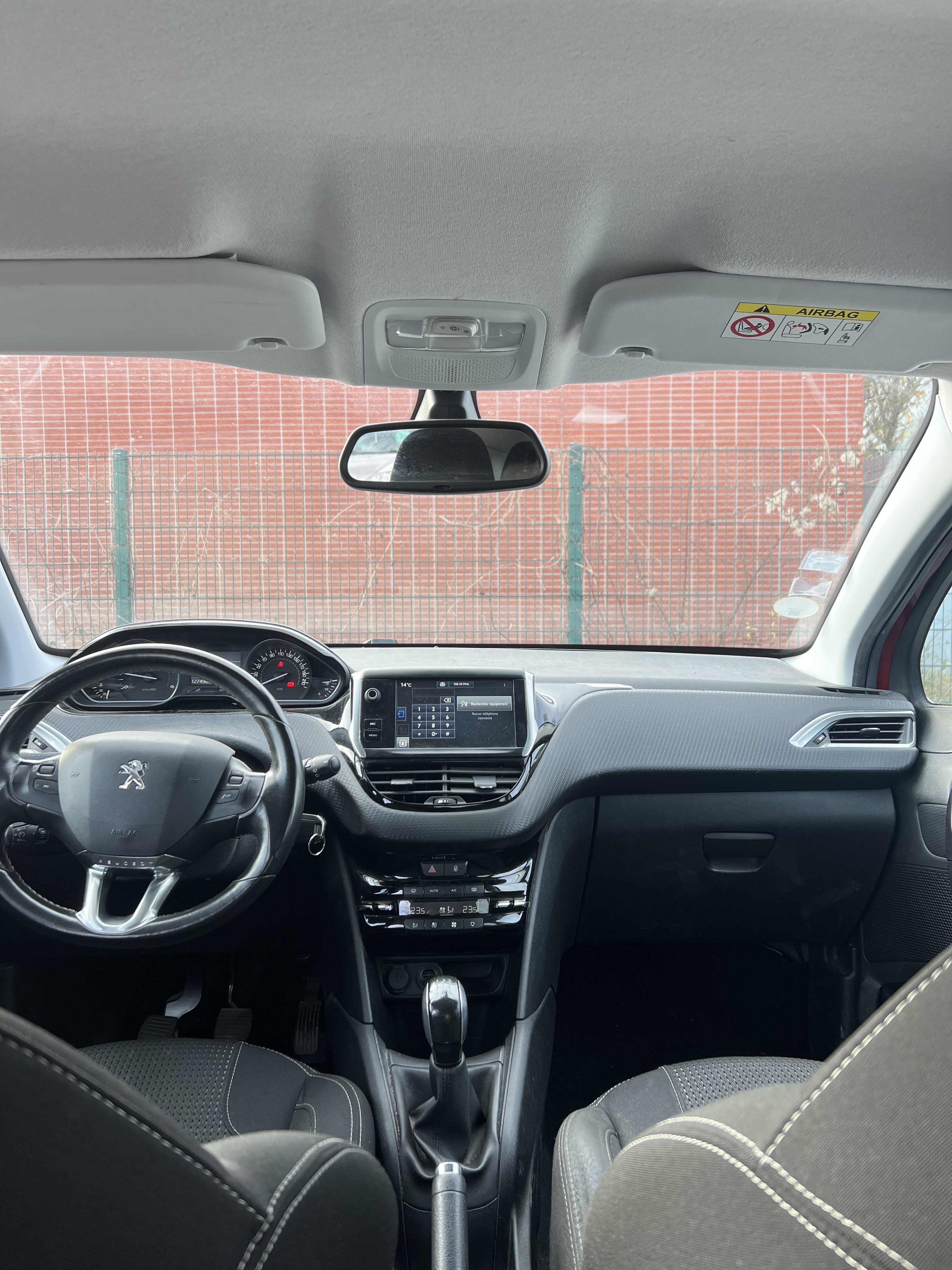 Peugeot 208 avec Quatre roues motrices