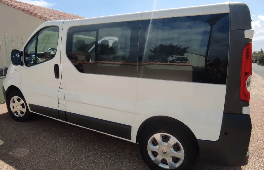 Renault Trafic Passenger ( a coté Rer A) avec Climatisation