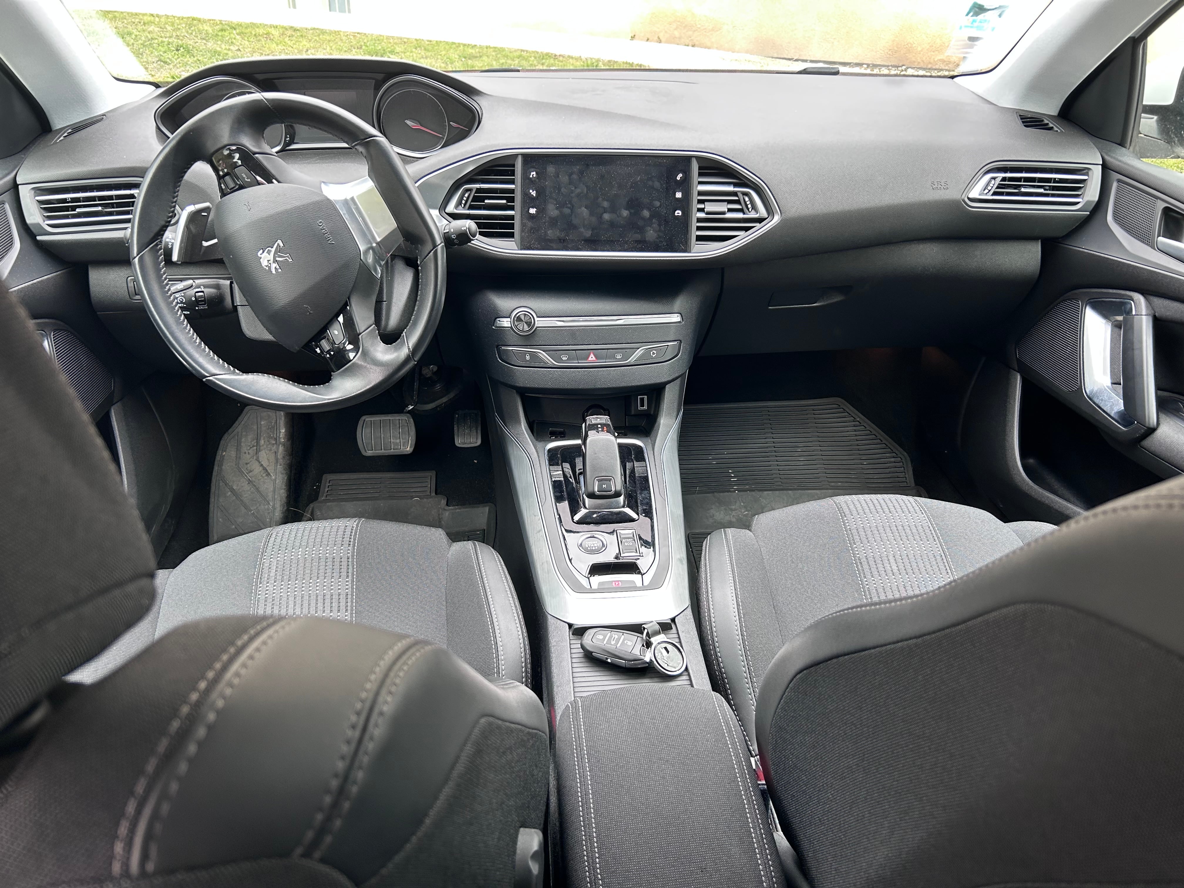 Peugeot 308 SW avec GPS