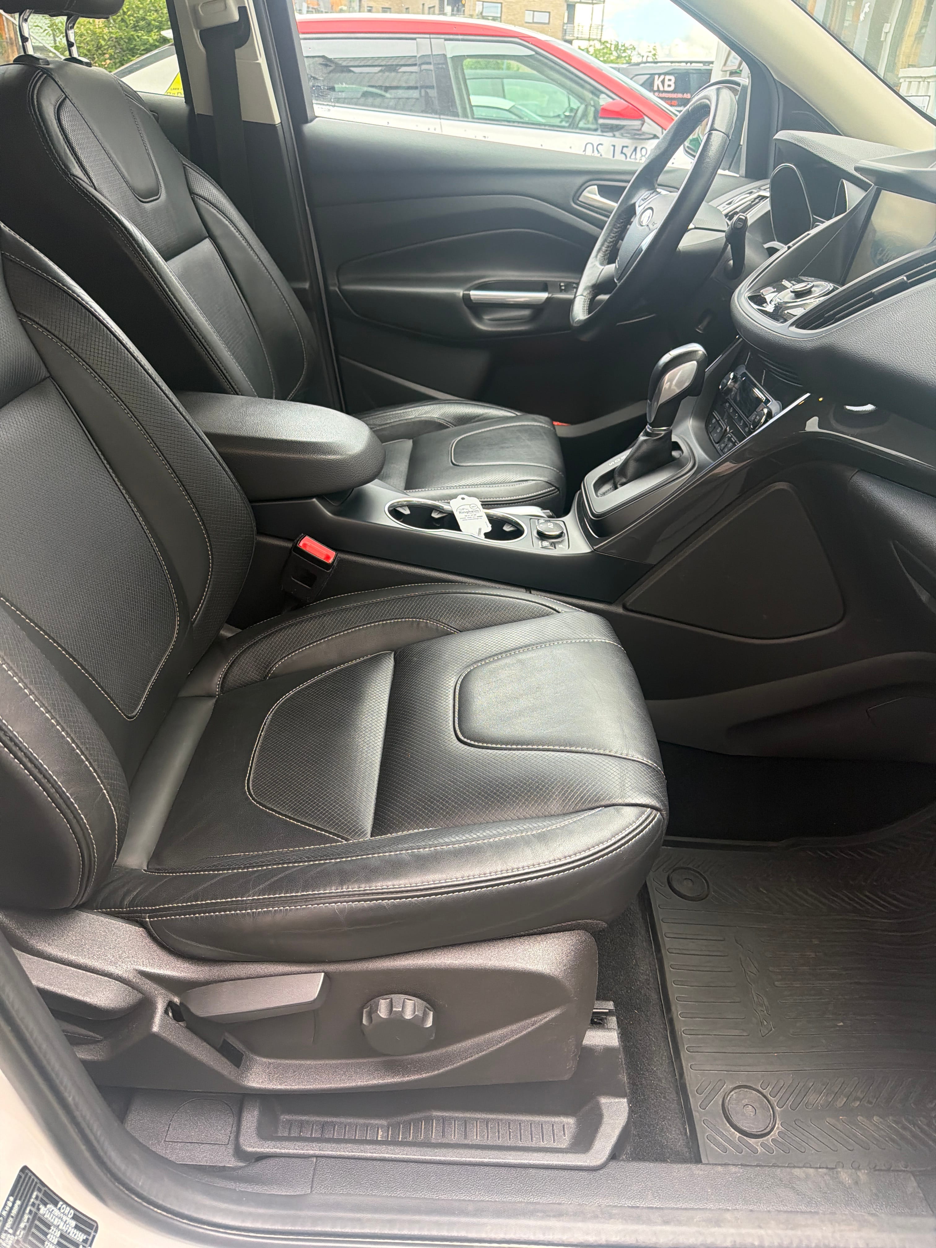 Ford Kuga med Firehjulstrekk