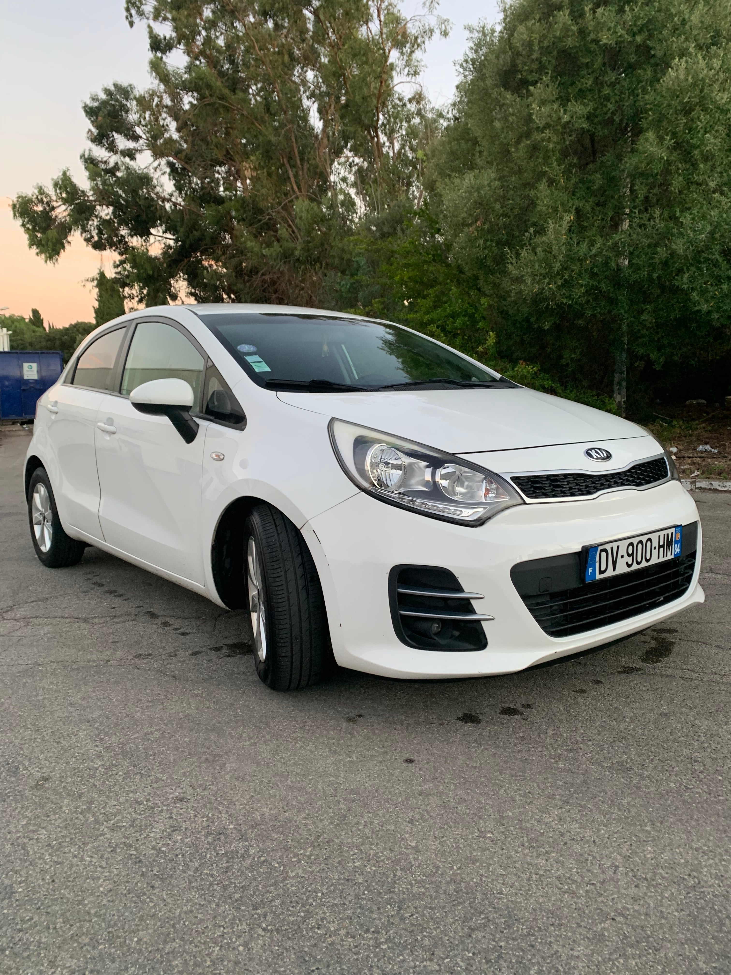 Kia Rio, 2015, Essence 98