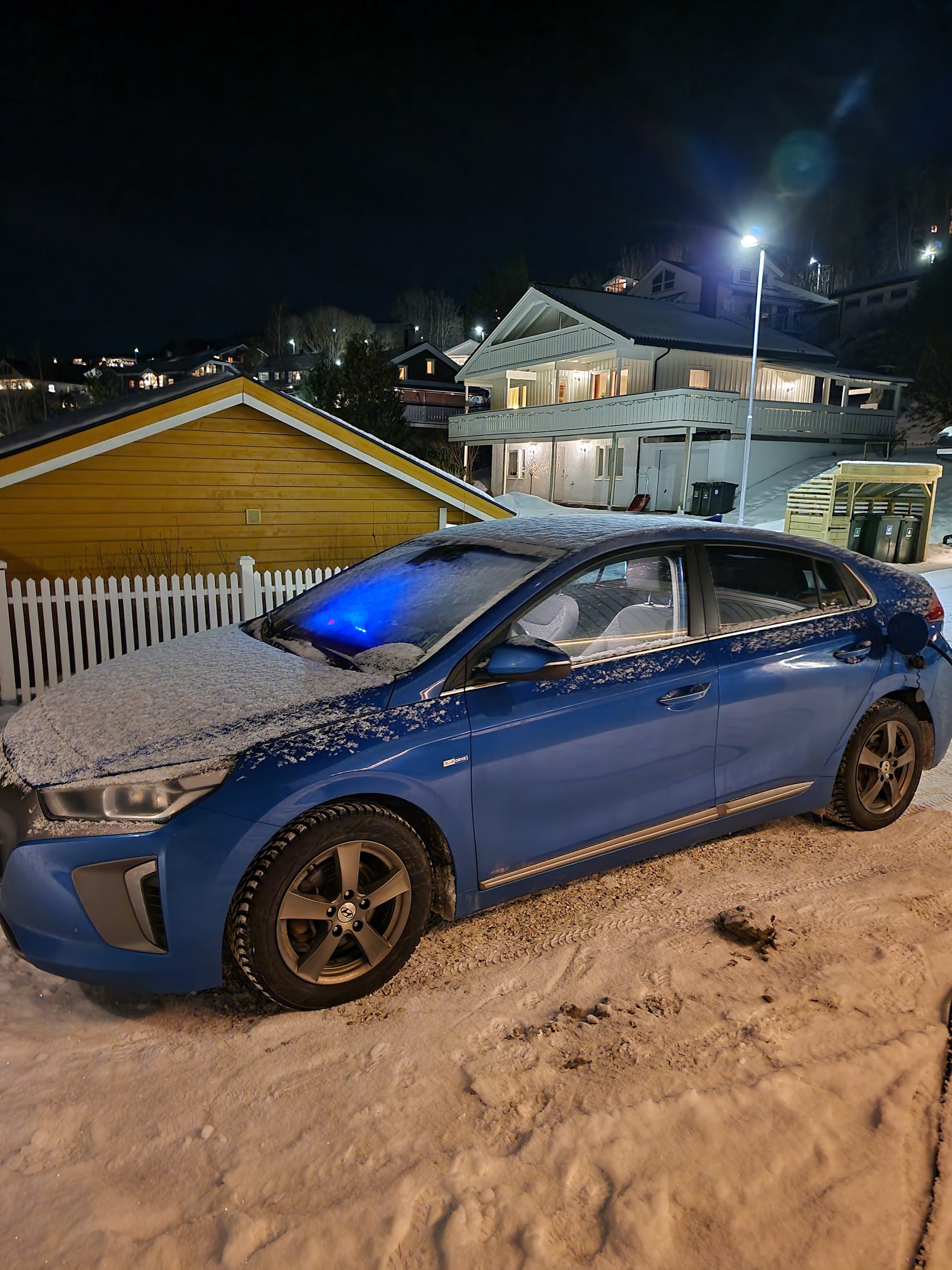 Hyundai Ioniq, 2016, Elektrisk, automatisk