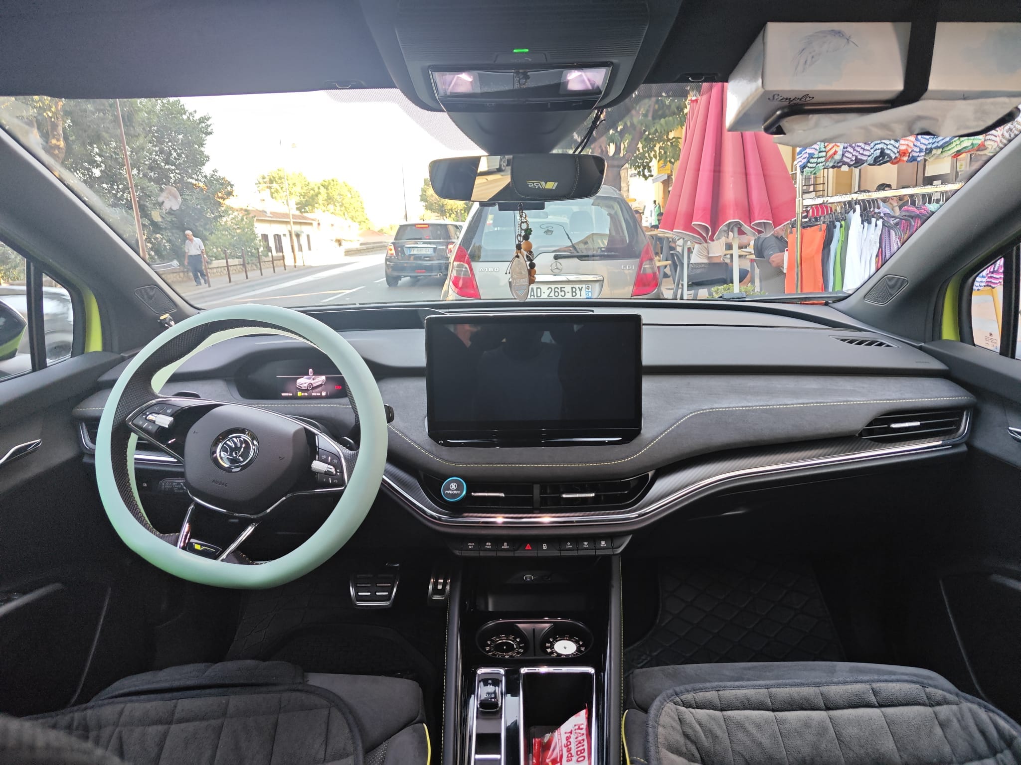 Skoda Enyaq RS avec GPS