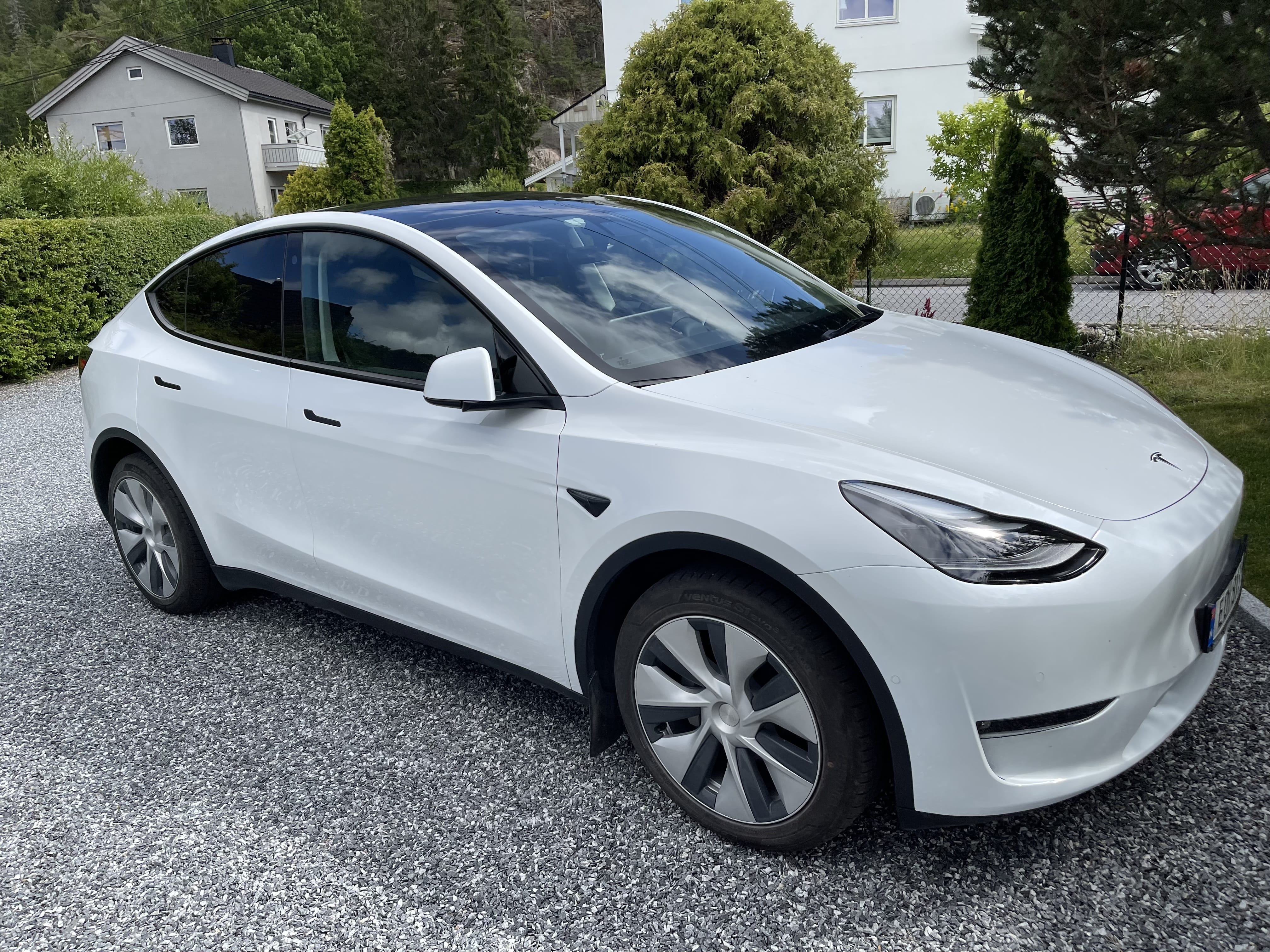 Tesla Model Y, 2022, Elektrisk, automatisk