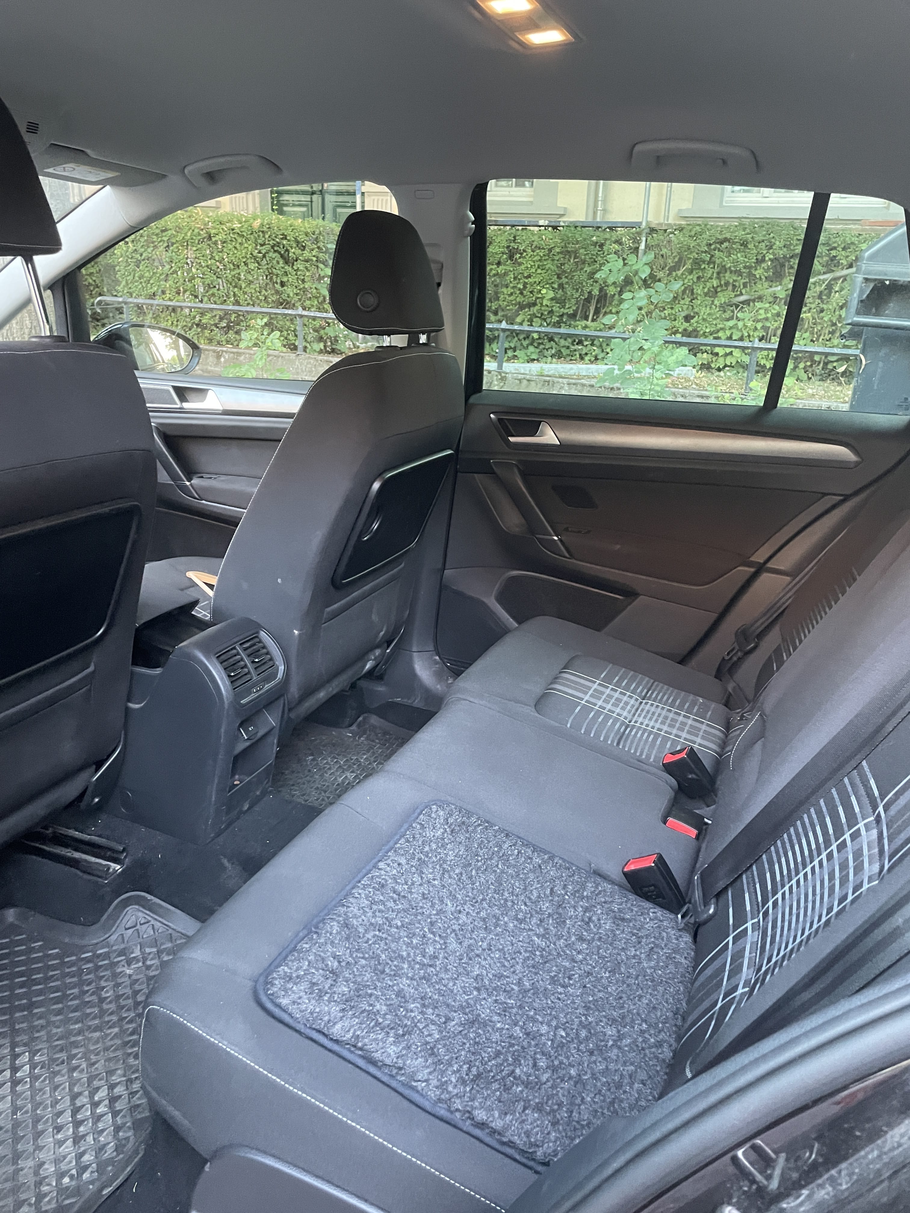 Volkswagen Golf Sportsvan mit Anhängerkupplung