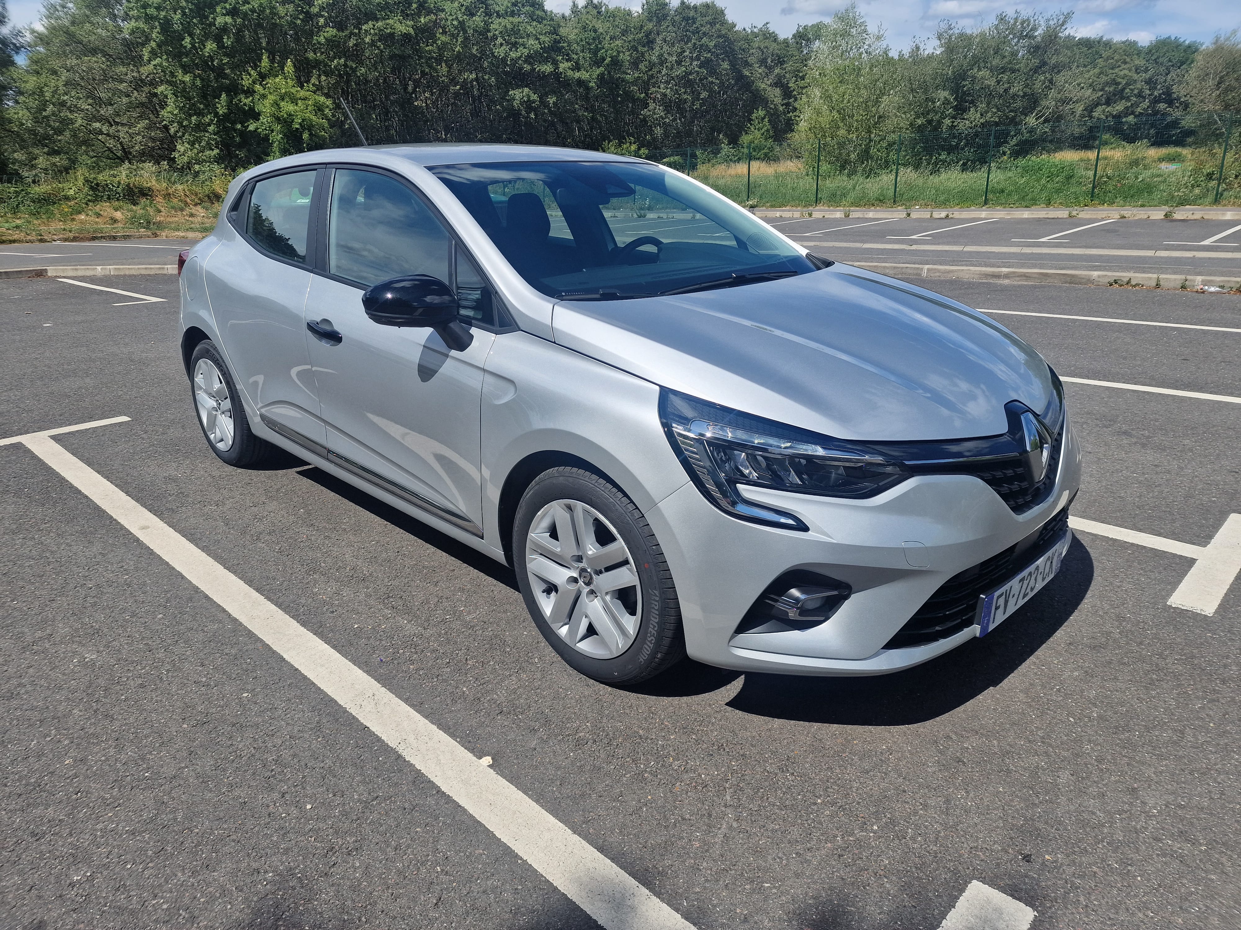 Renault Clio avec Climatisation
