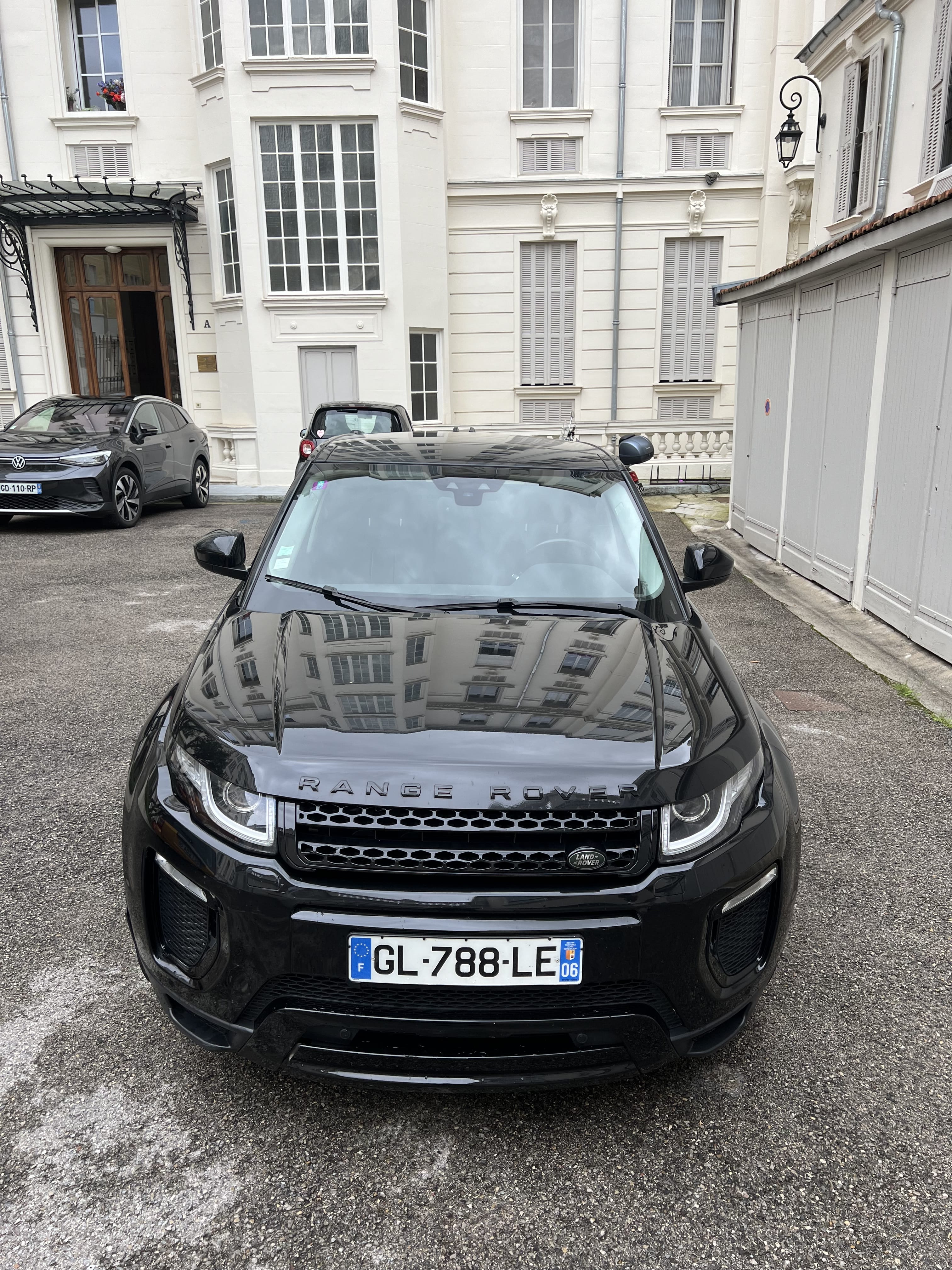 Land-Rover Range Rover Evoque avec Accessible fauteuil roulant