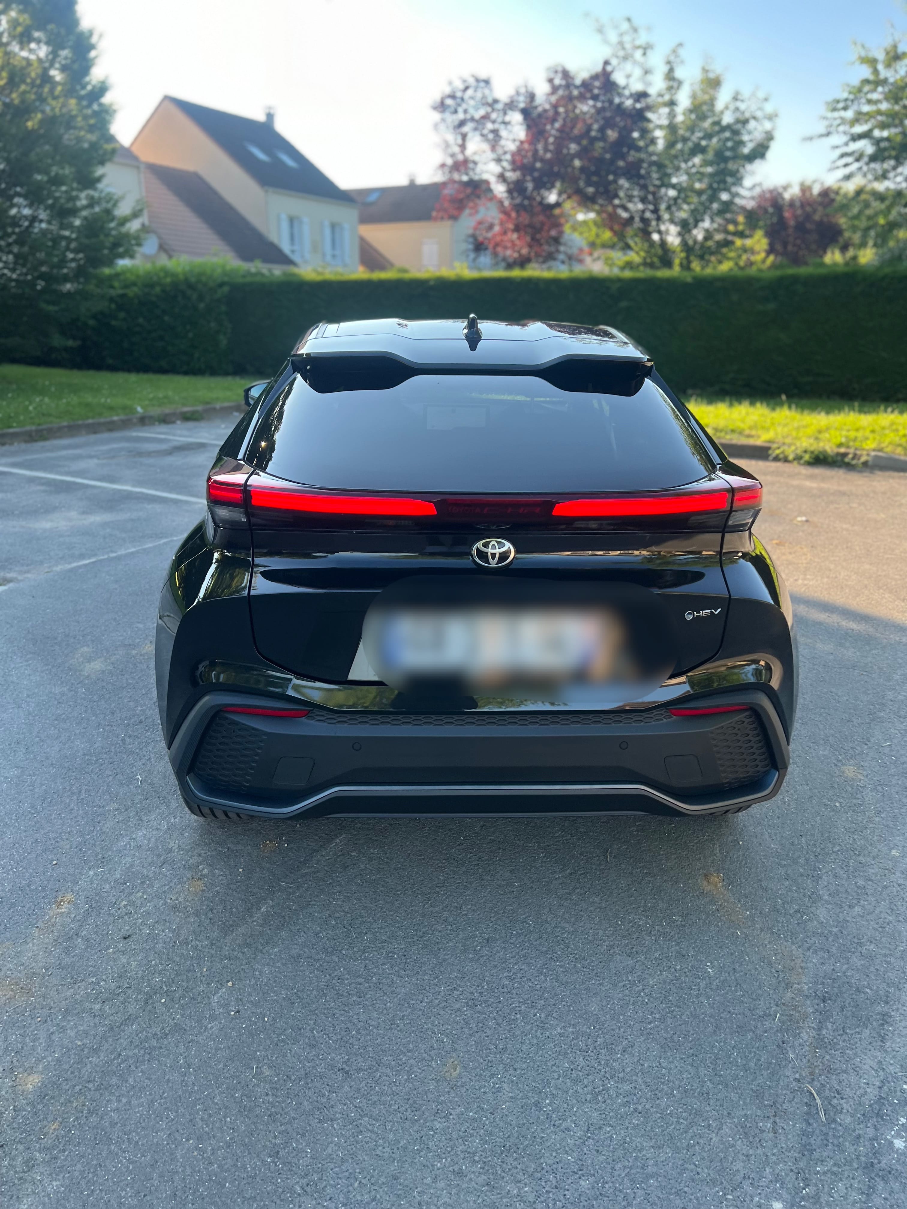 Toyota C-HR avec GPS
