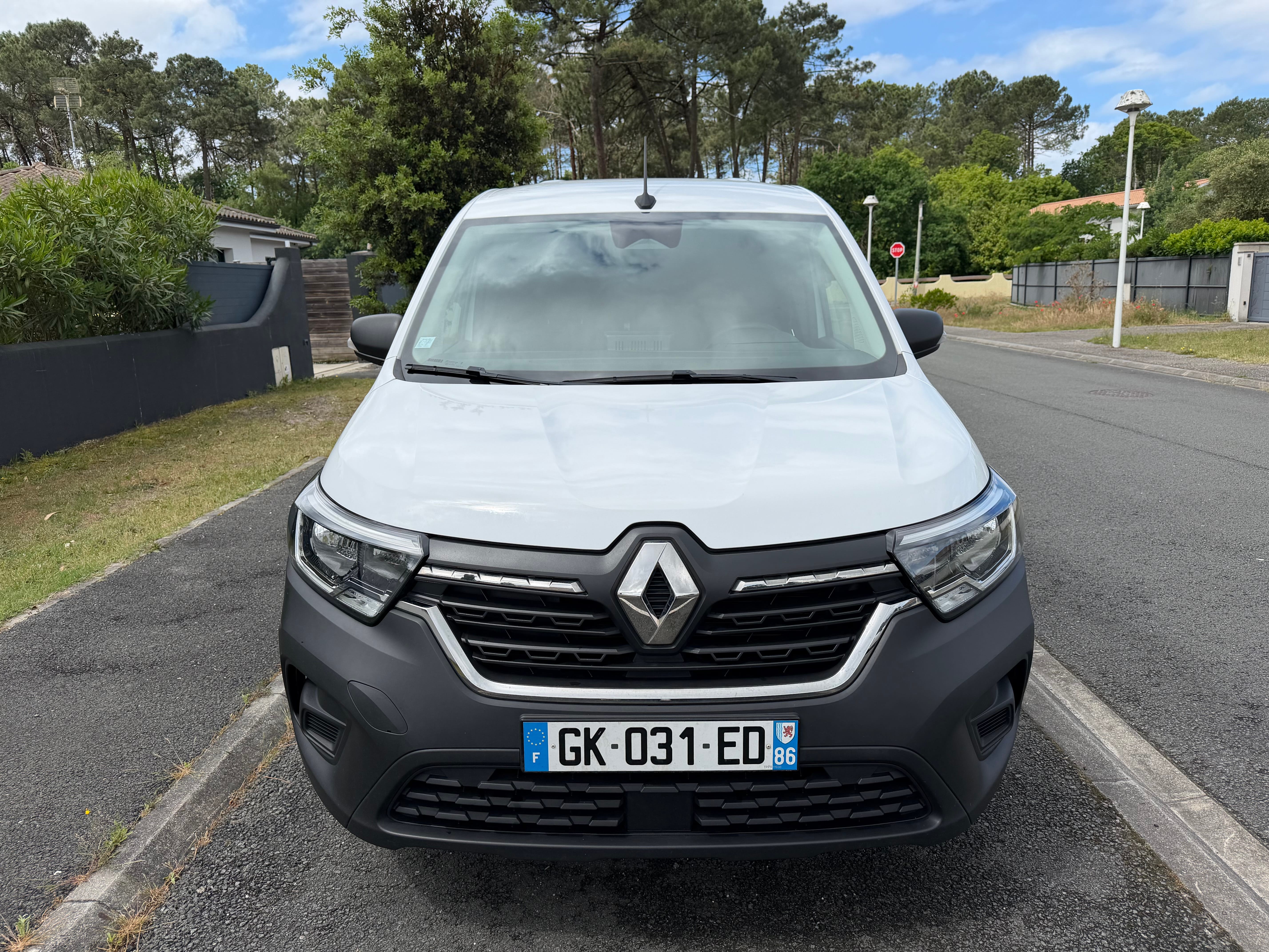 Renault Kangoo Van 1.3 TCe avec Apple CarPlay