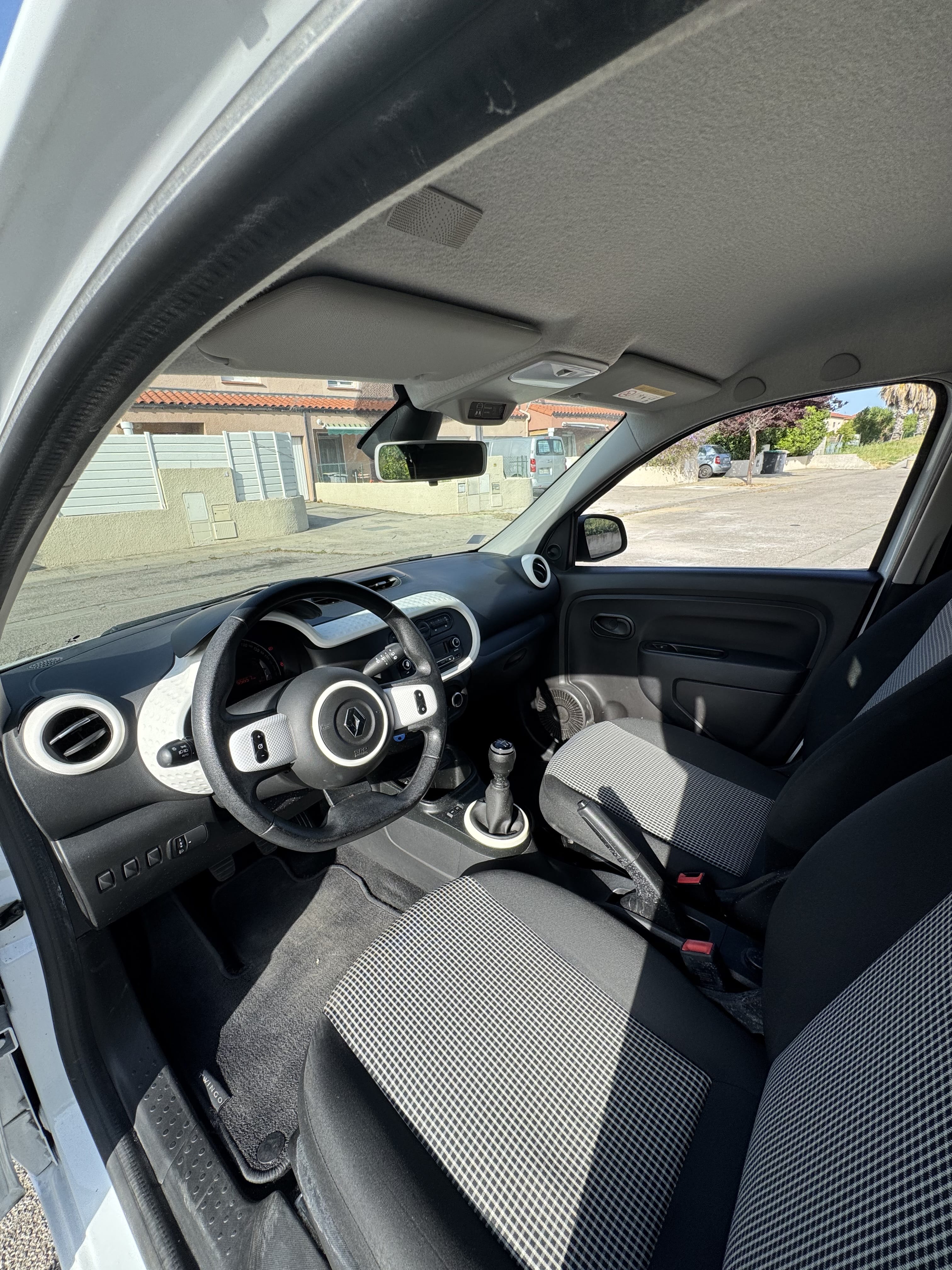 Renault Twingo III avec Port USB