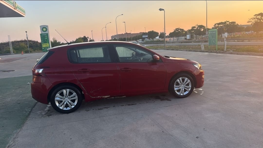 Peugeot 308 med Aircondition