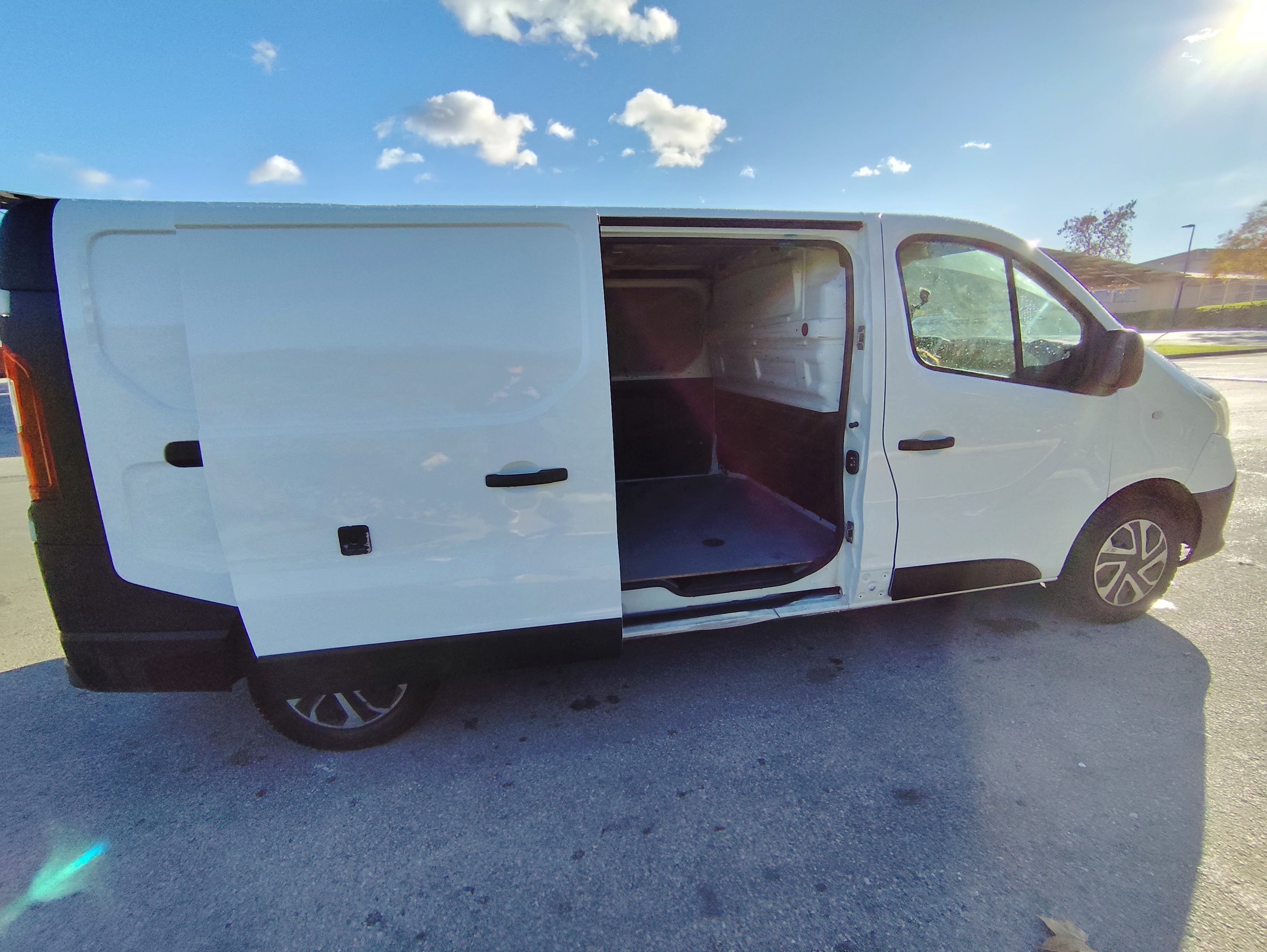 Renault Trafic Renault Trafic L2H1 Climatisé 3 Places 7m3