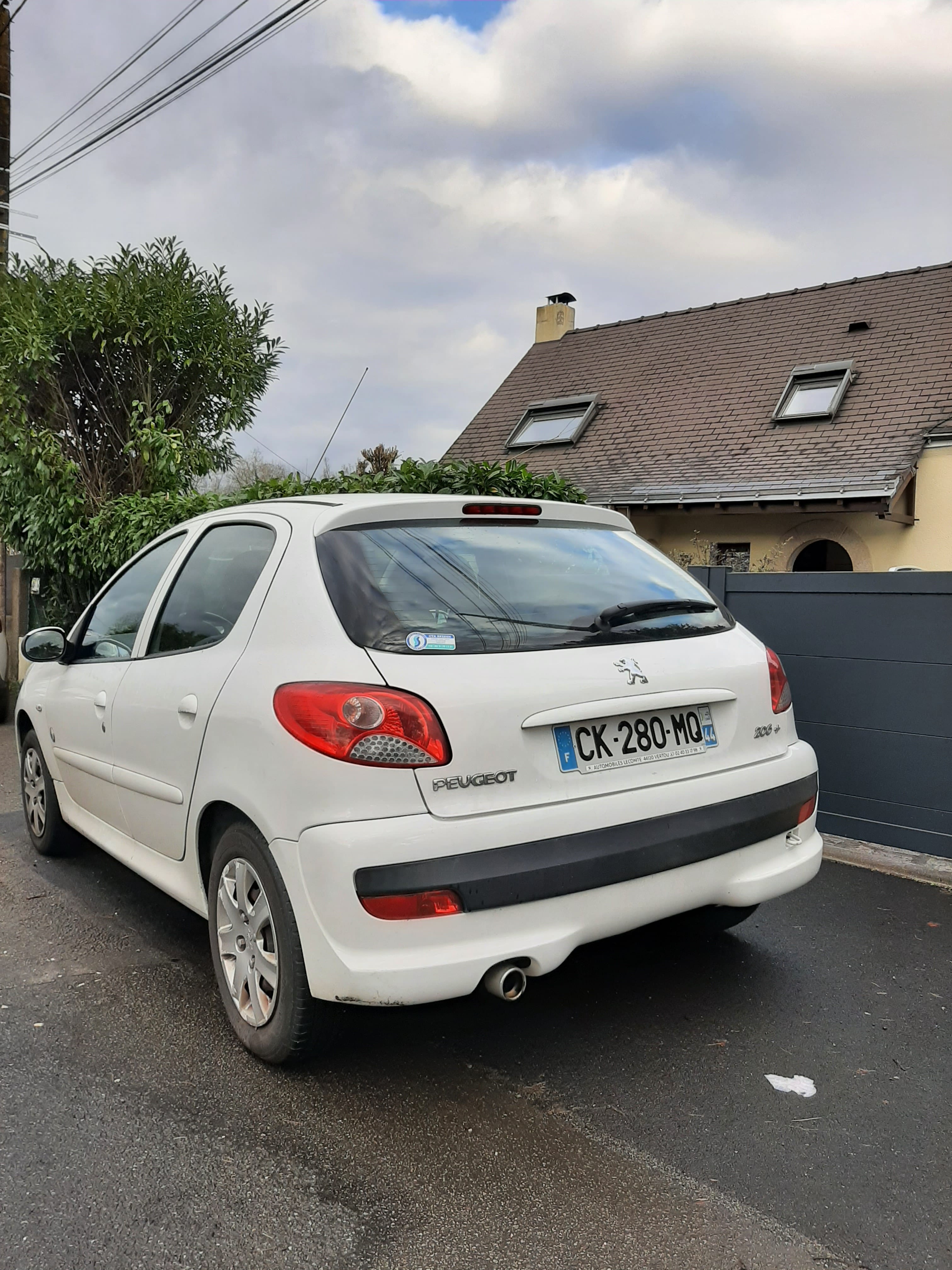 Peugeot 206+