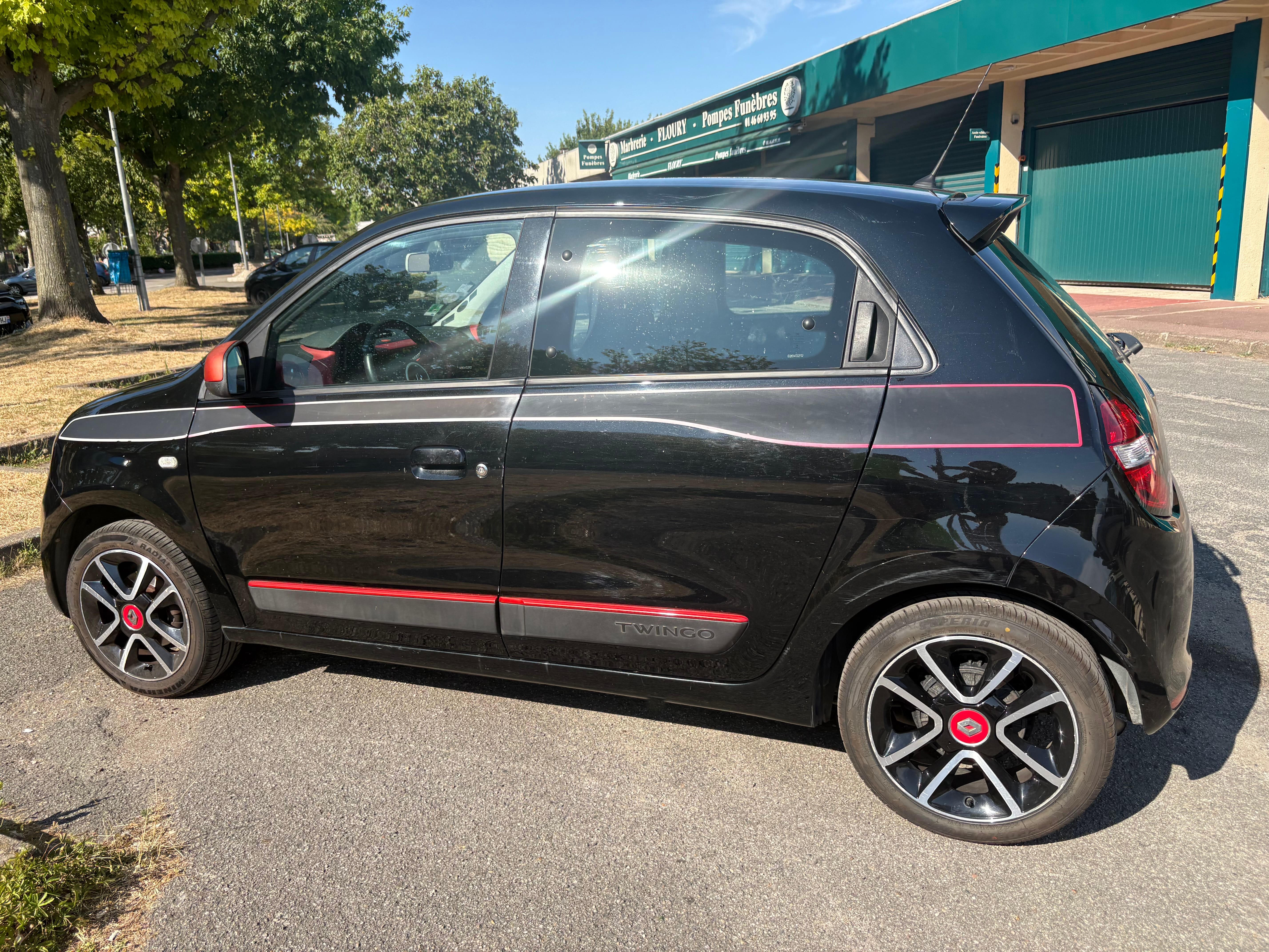 Renault Twingo III avec Audio Bluetooth
