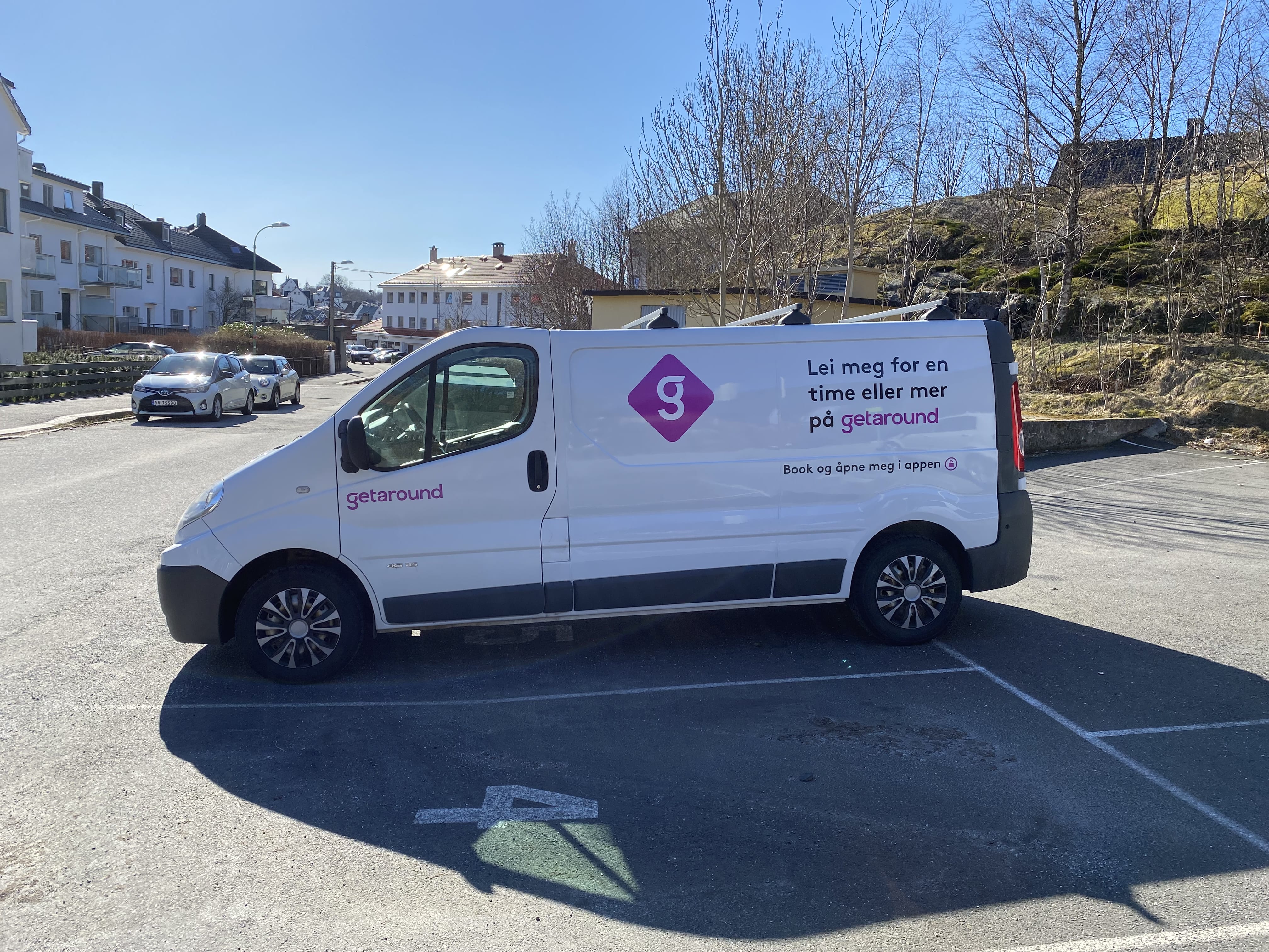 Renault Trafic Diesel - Stort lasterom - sommerdekk med Aircondition