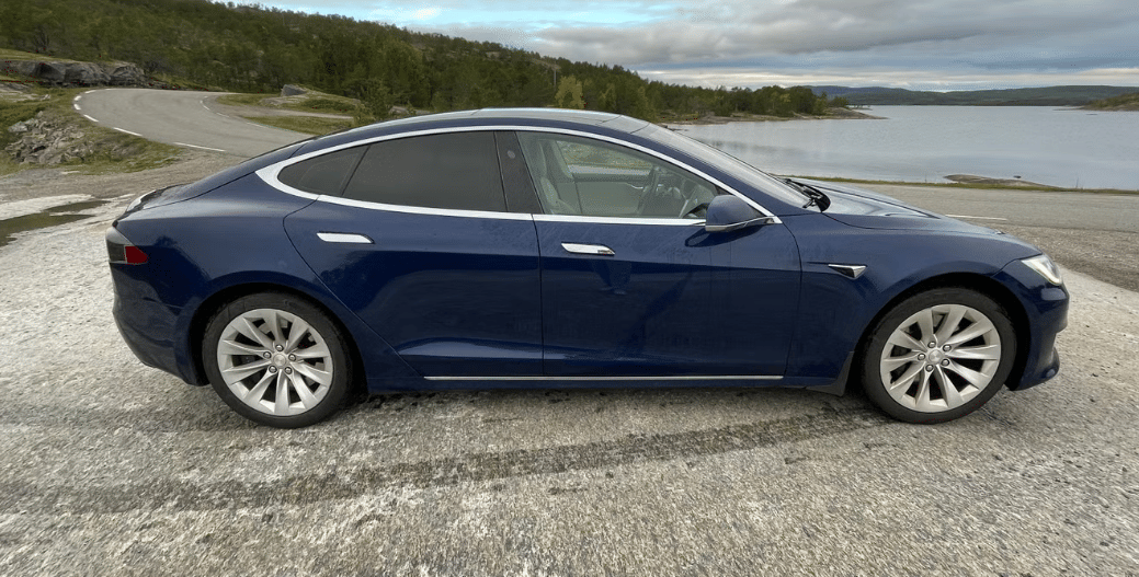 Tesla Model S med Aircondition