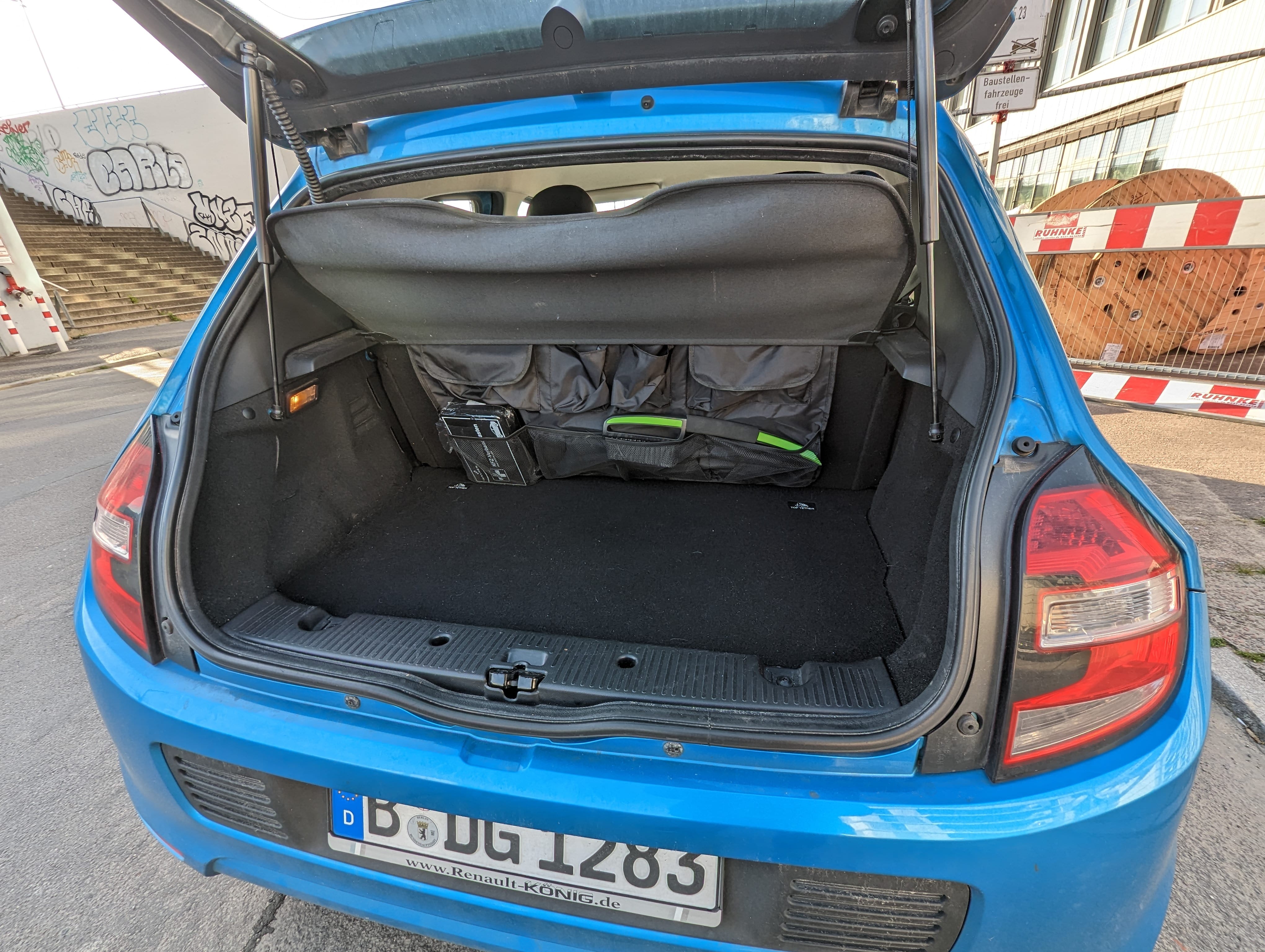 Renault Twingo with Bluetooth audio