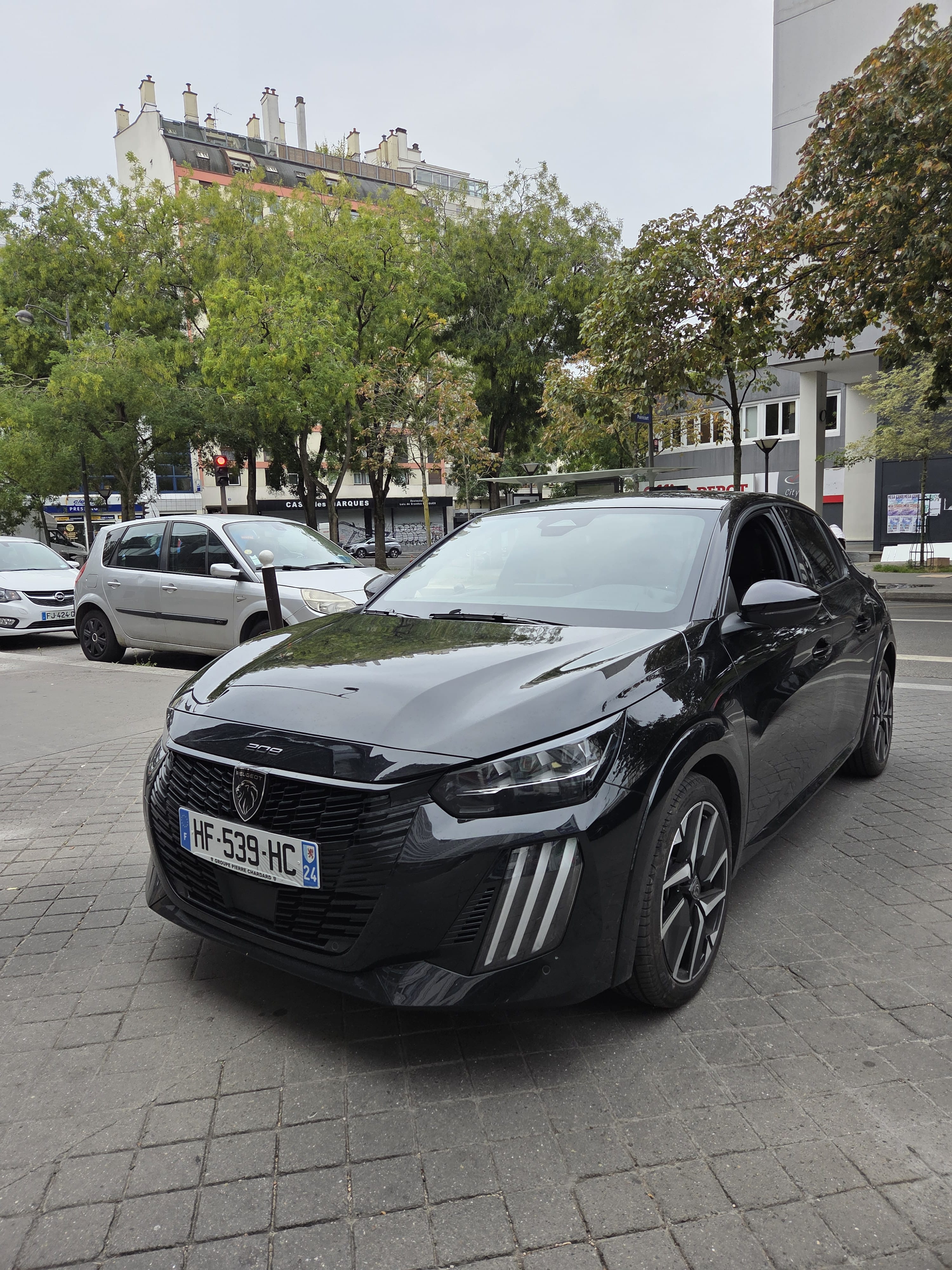Peugeot 208, 2025, Essence 98, automatique