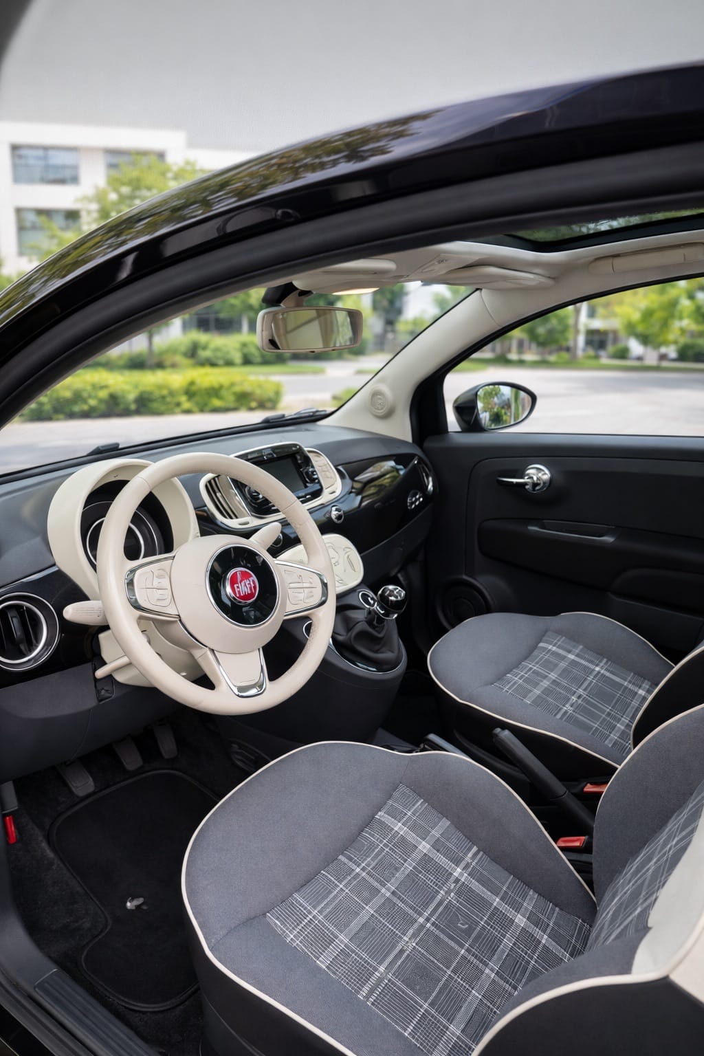 Fiat 500 avec GPS