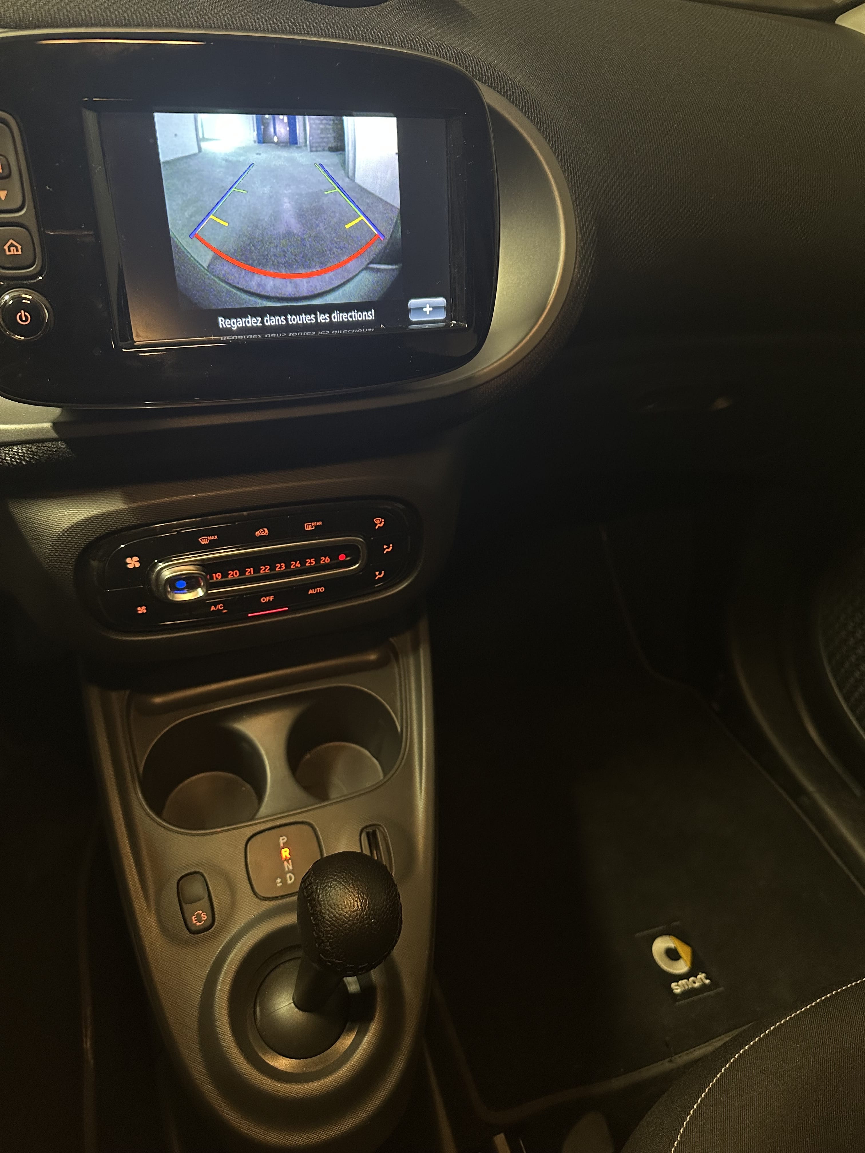 Smart Forfour avec Apple CarPlay