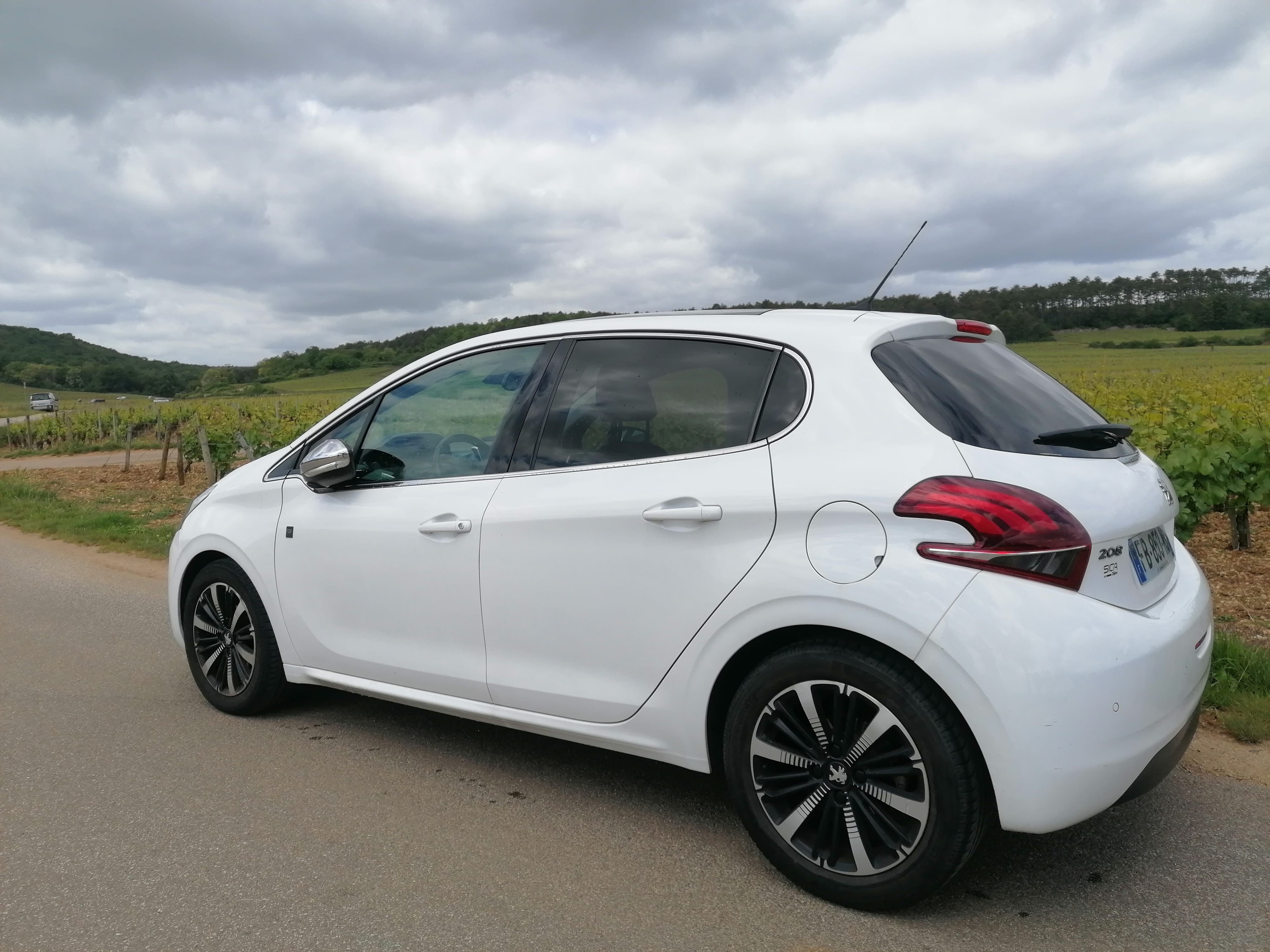 Peugeot 208 avec Climatisation