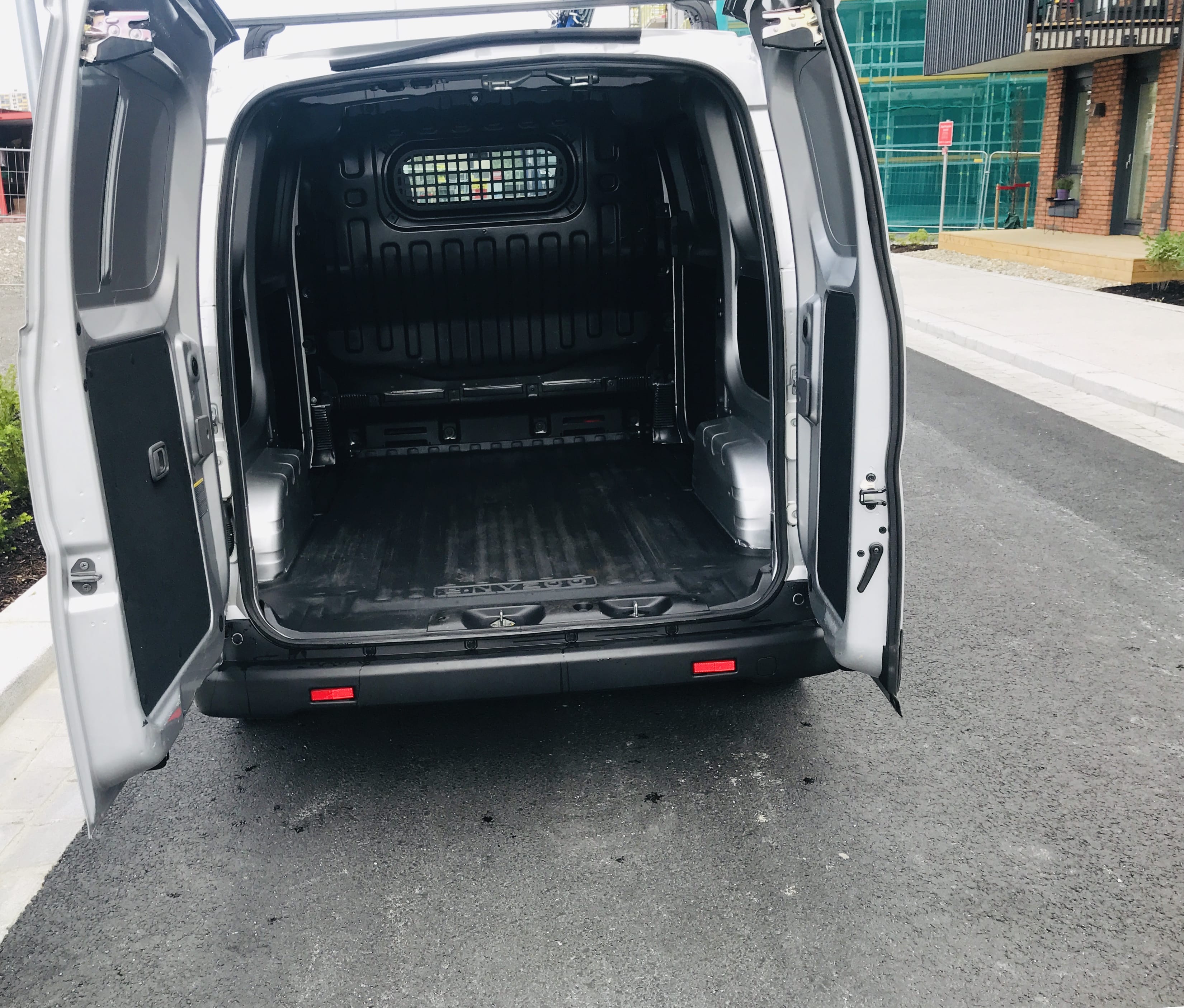 Nissan e-NV200 Varebil with Cruise control