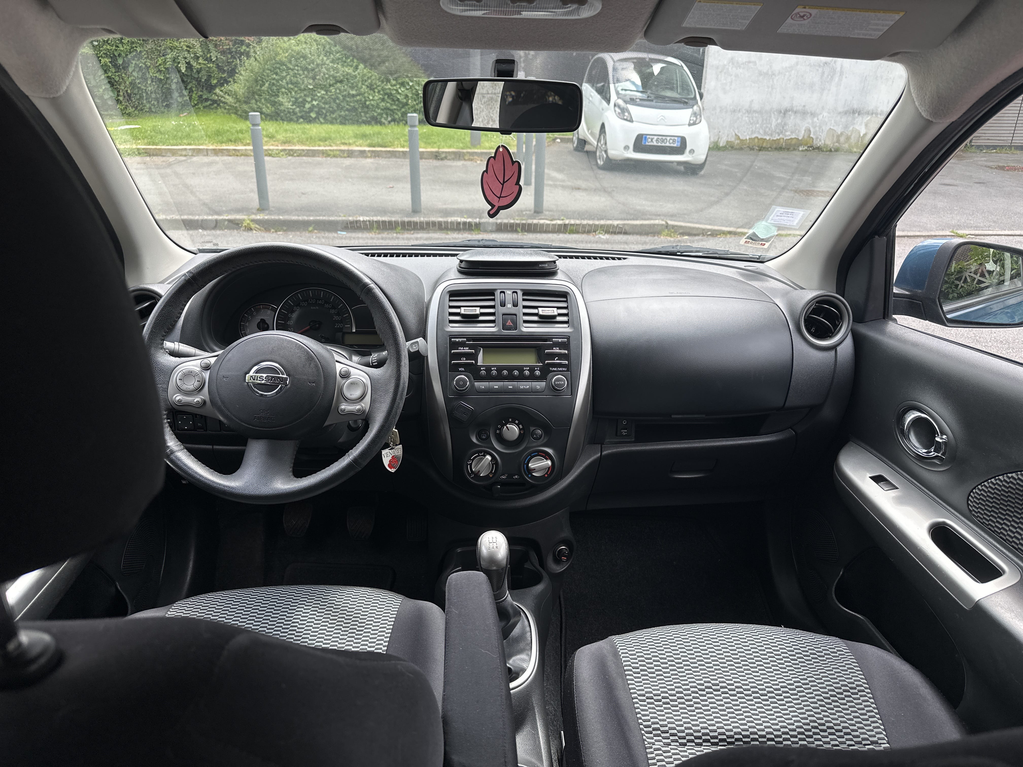 Nissan Micra avec Port USB